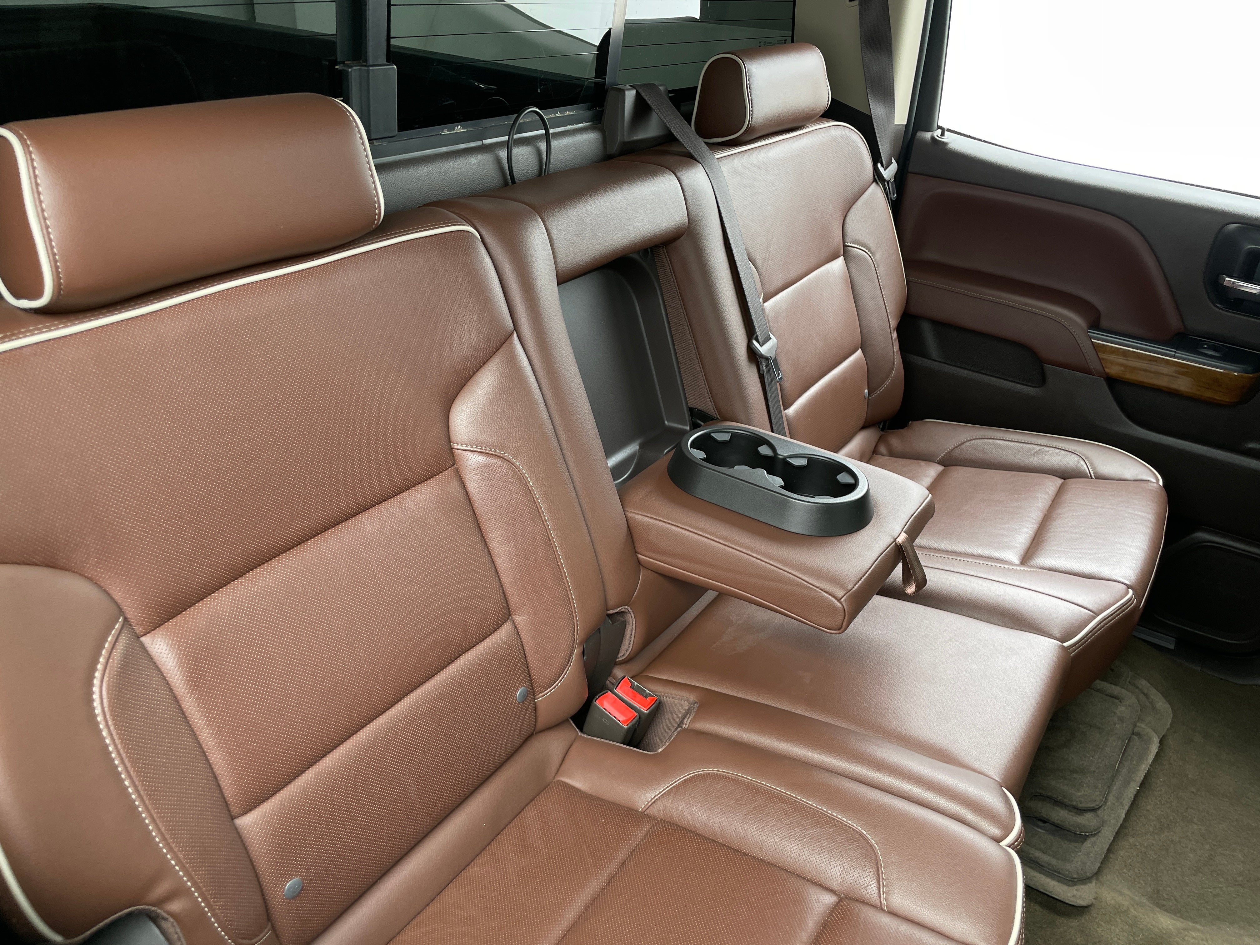 2014 Chevrolet Silverado 1500 High Country 5
