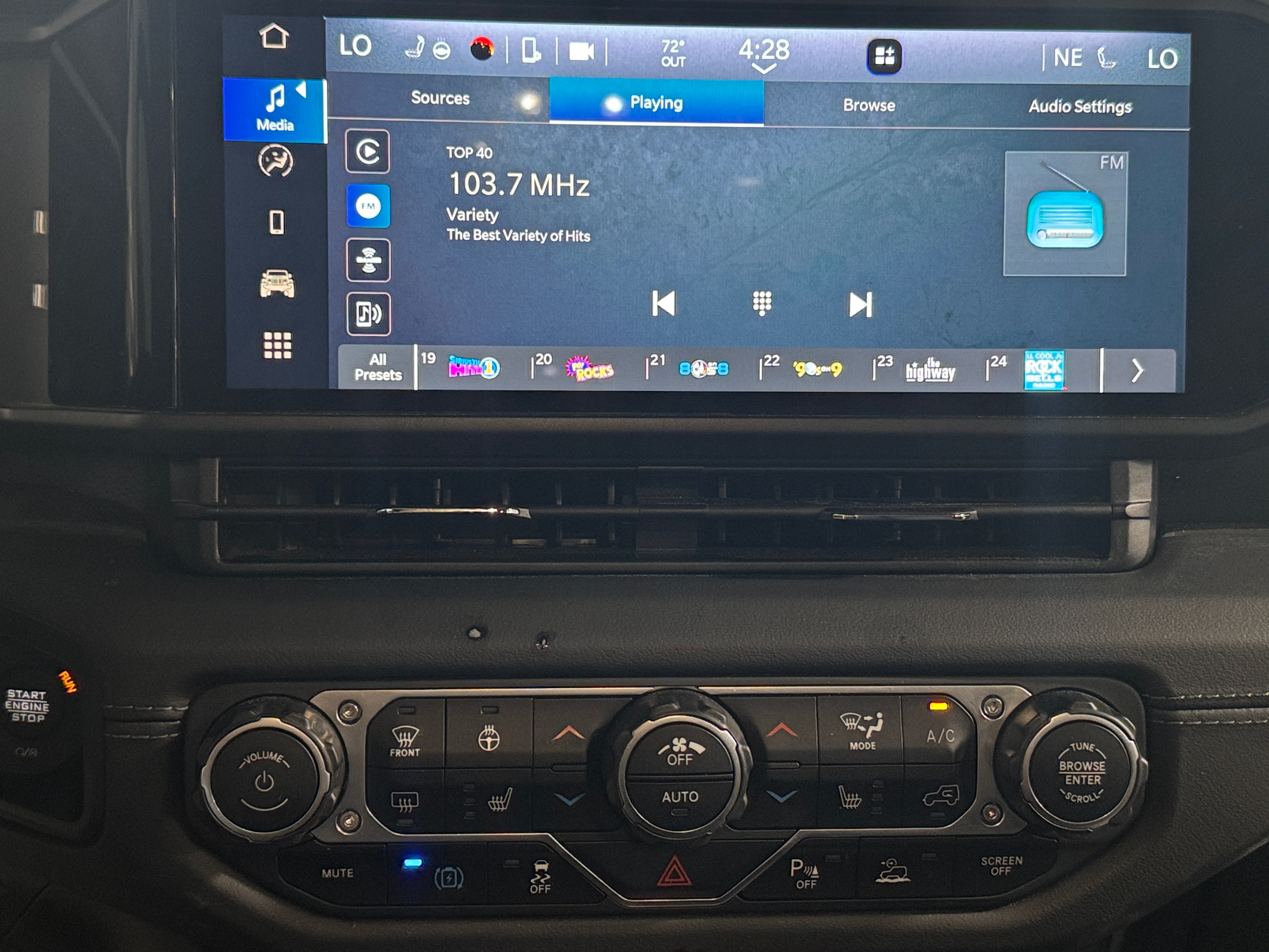 2024 Jeep Wrangler Sahara 4xe 3