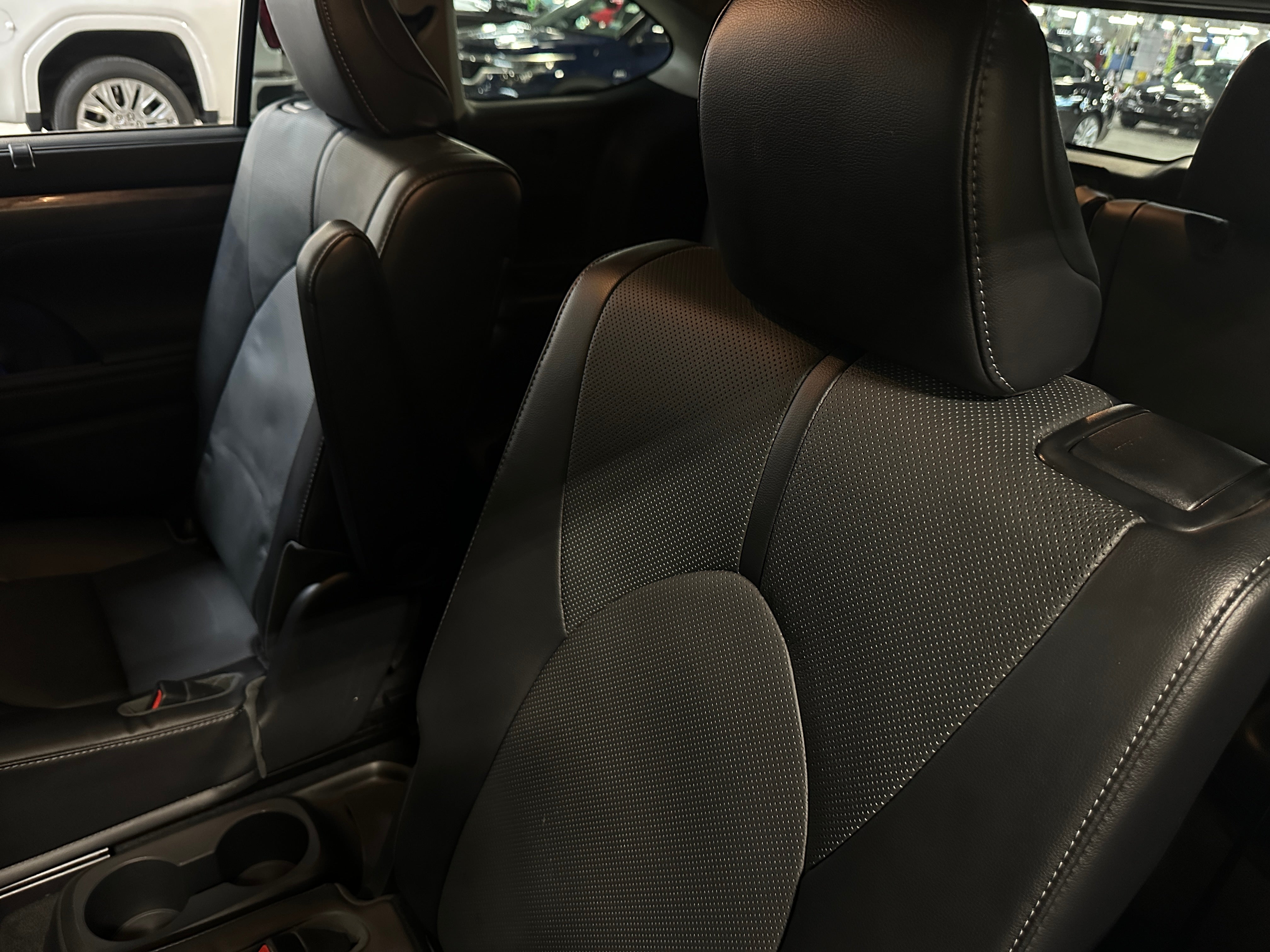 2022 Toyota Highlander Limited 5