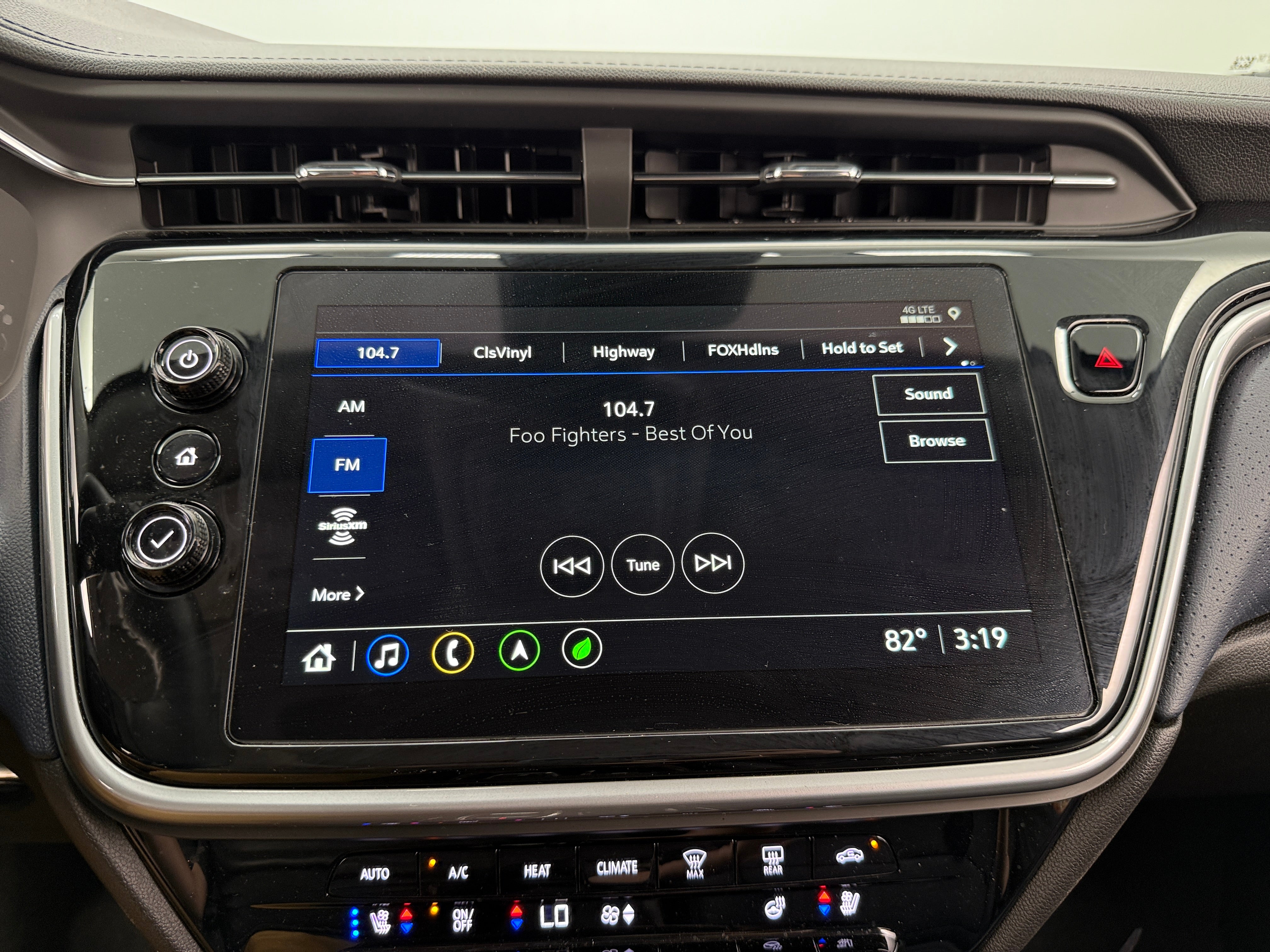 2023 Chevrolet Bolt EUV Premier 3