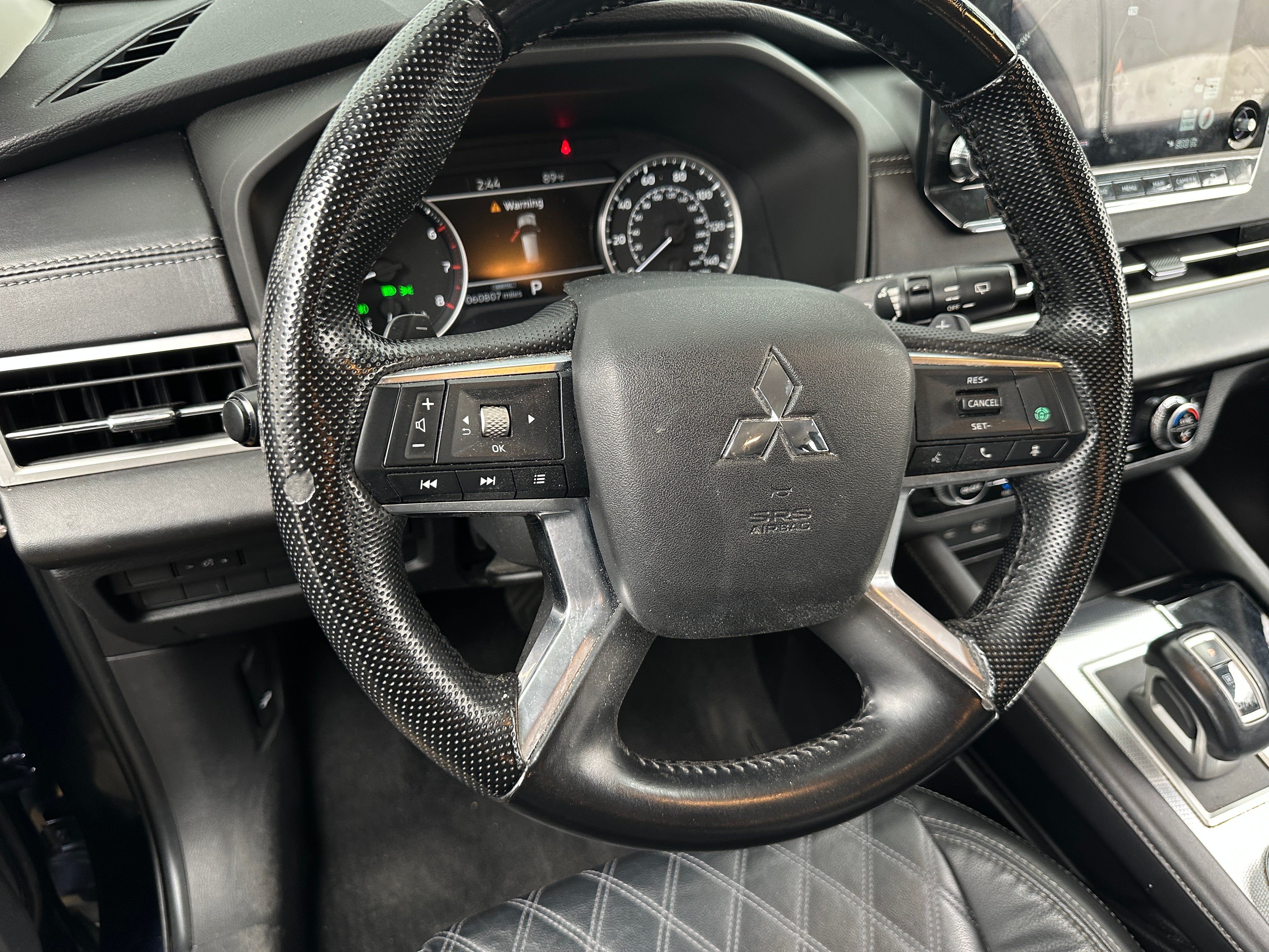 2022 Mitsubishi Outlander SEL 4