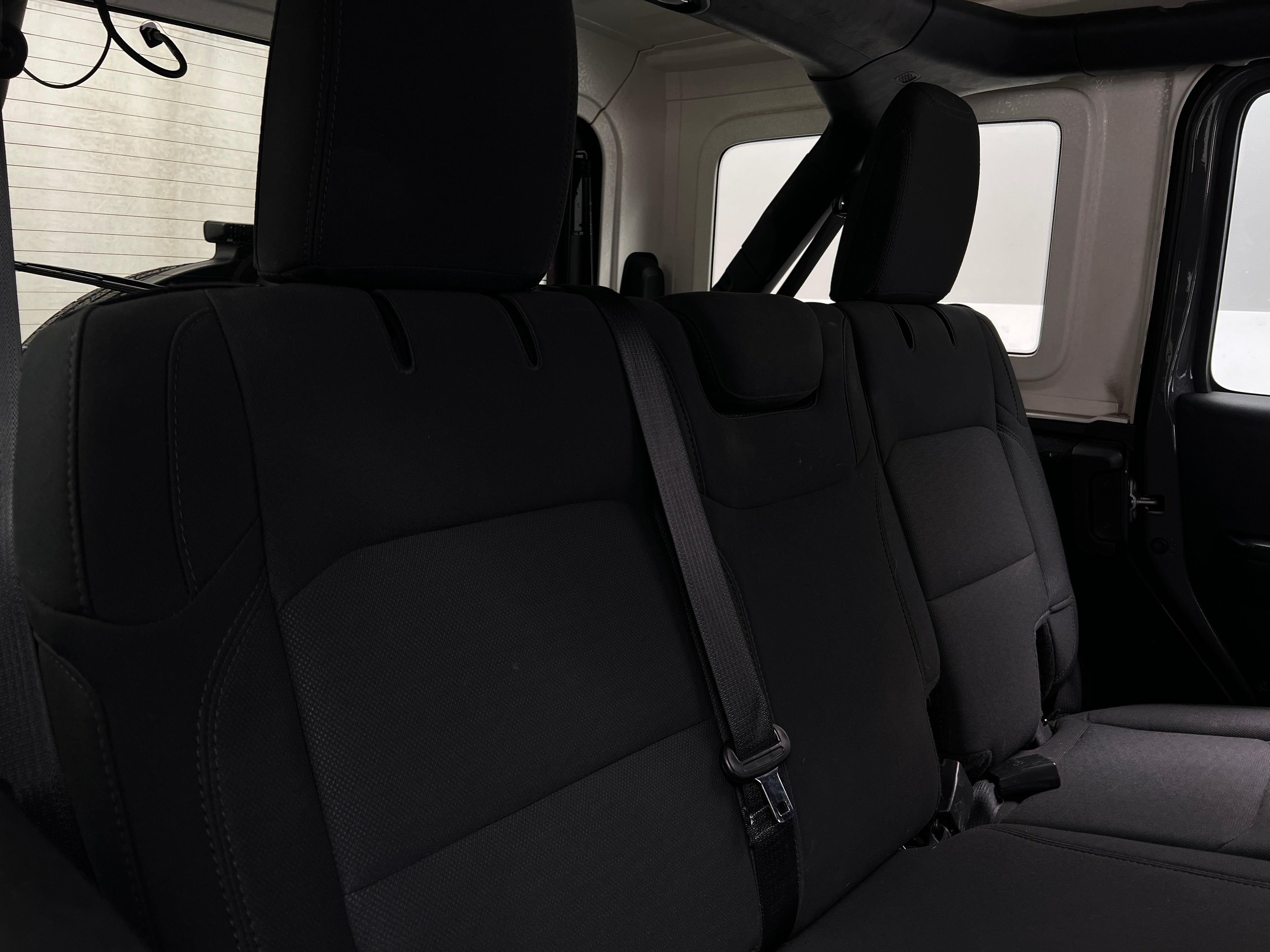 Thumbnail: 2021 Jeep Wrangler - 6