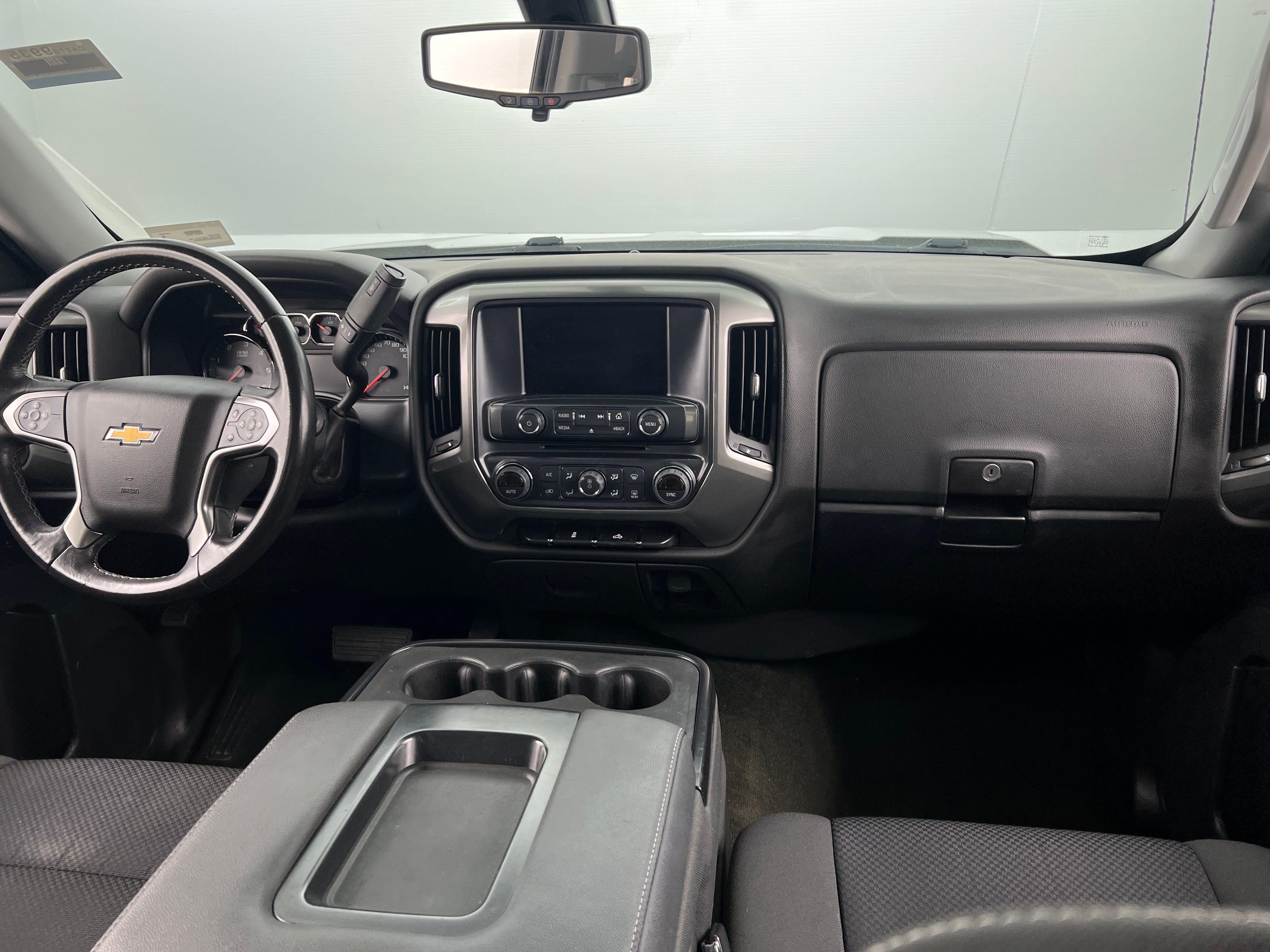 2018 Chevrolet Silverado 1500 LT 3