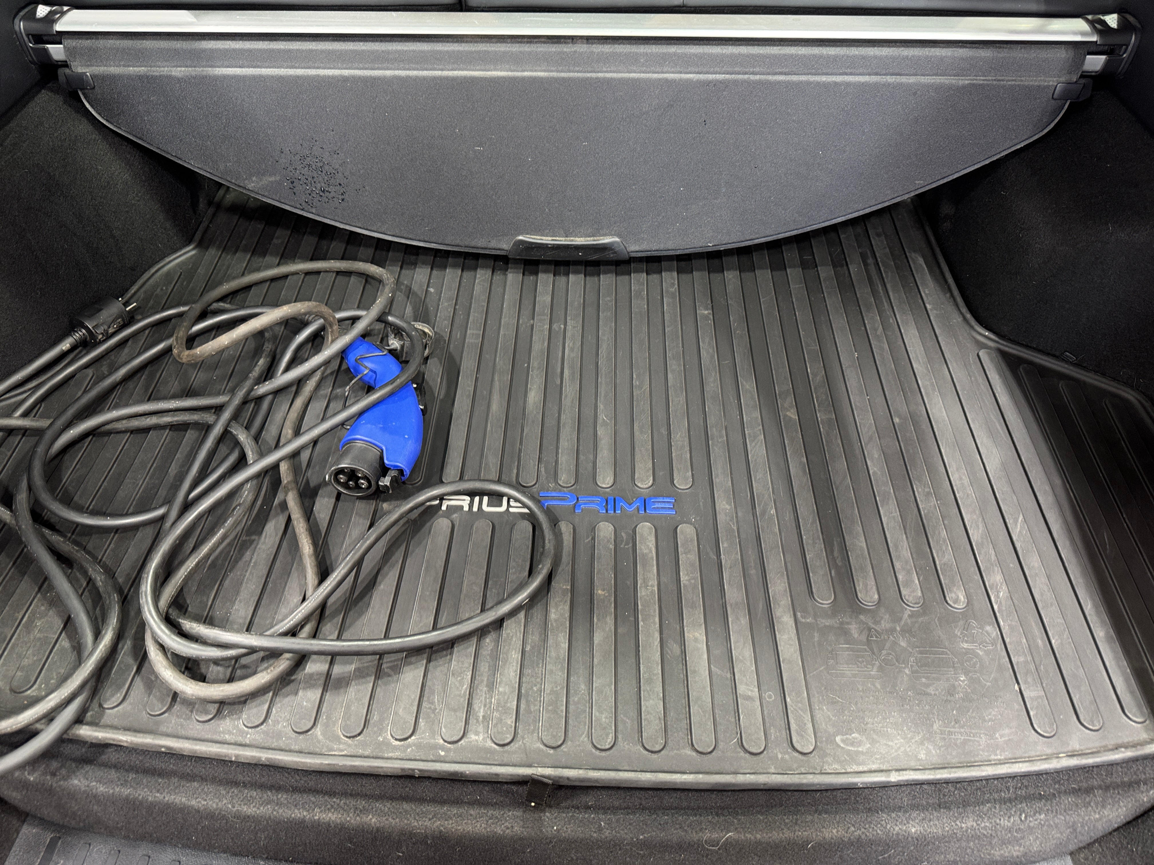 2020 Toyota Prius Prime XLE 6