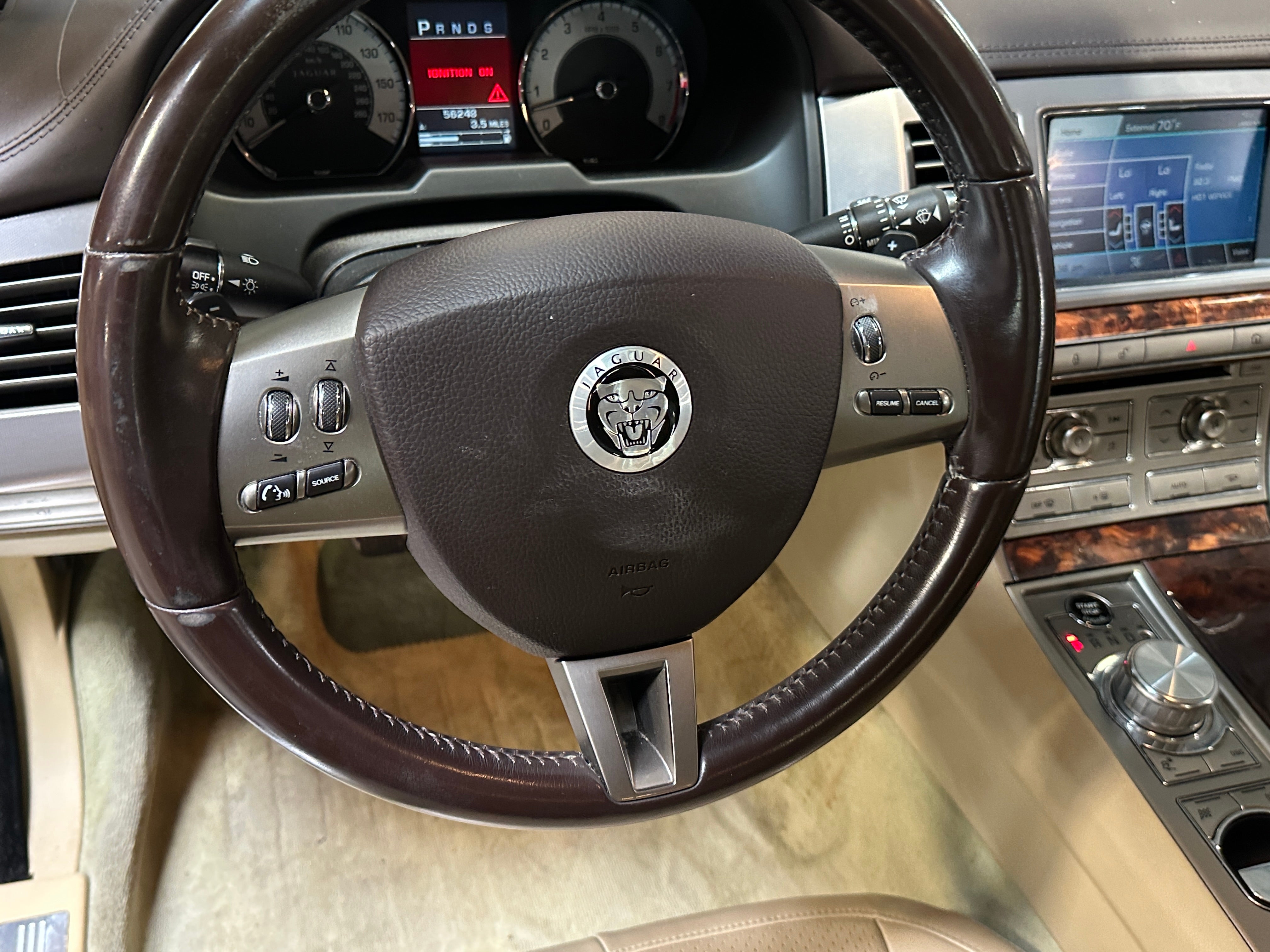 2010 Jaguar XF Premium 4