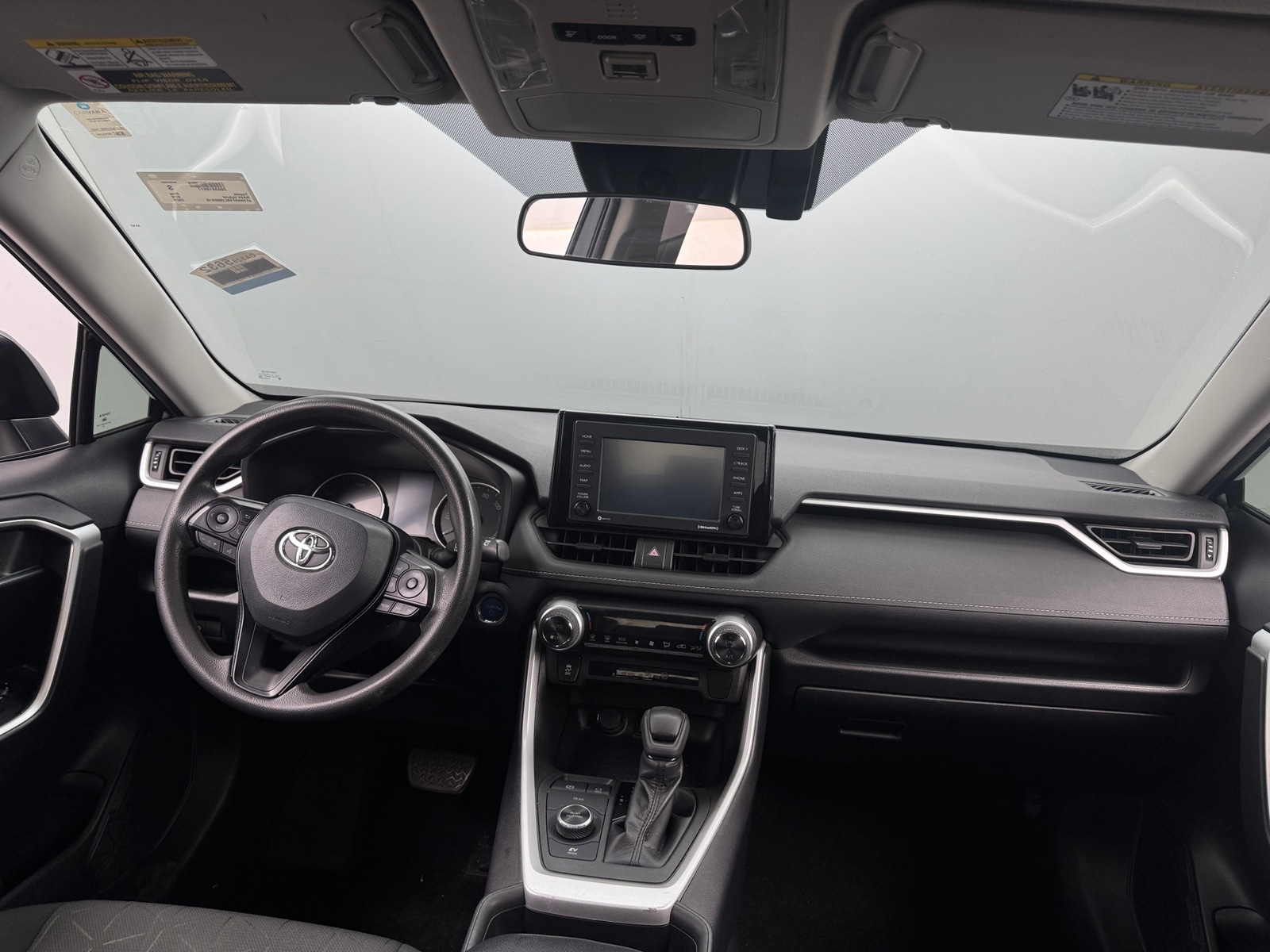 Thumbnail: 2020 Toyota RAV4 - 3