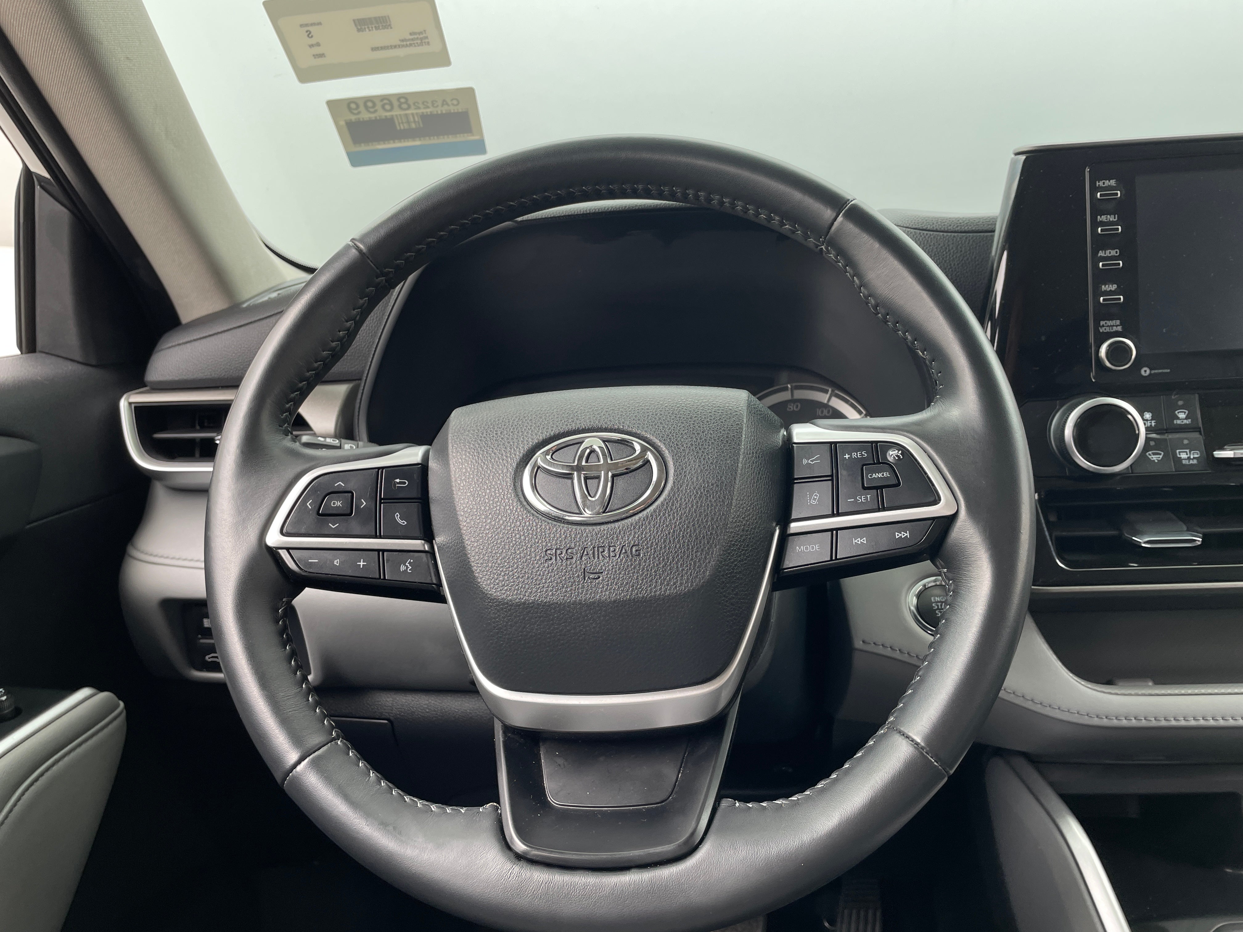 2022 Toyota Highlander LE 5