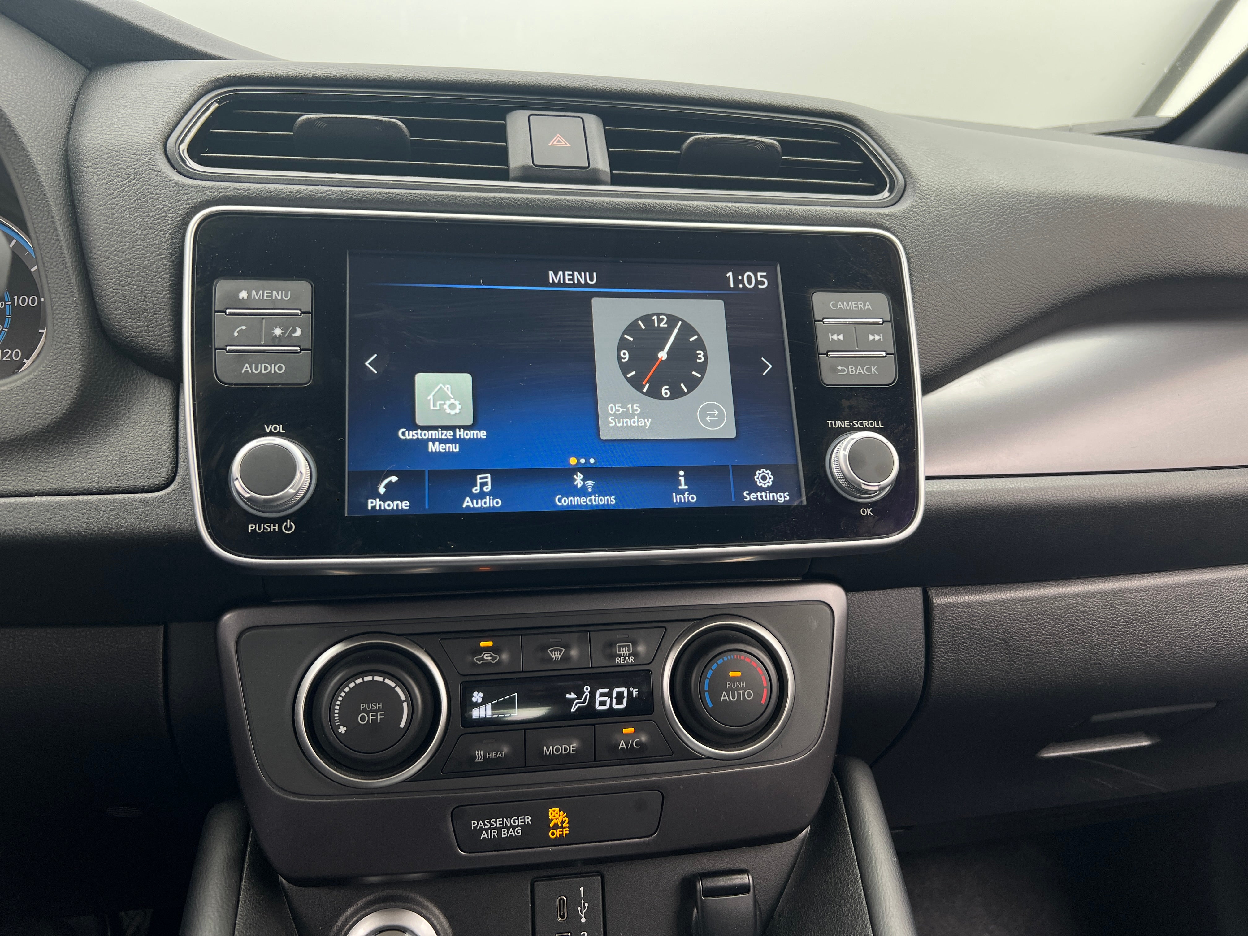 2024 Nissan Leaf S 4