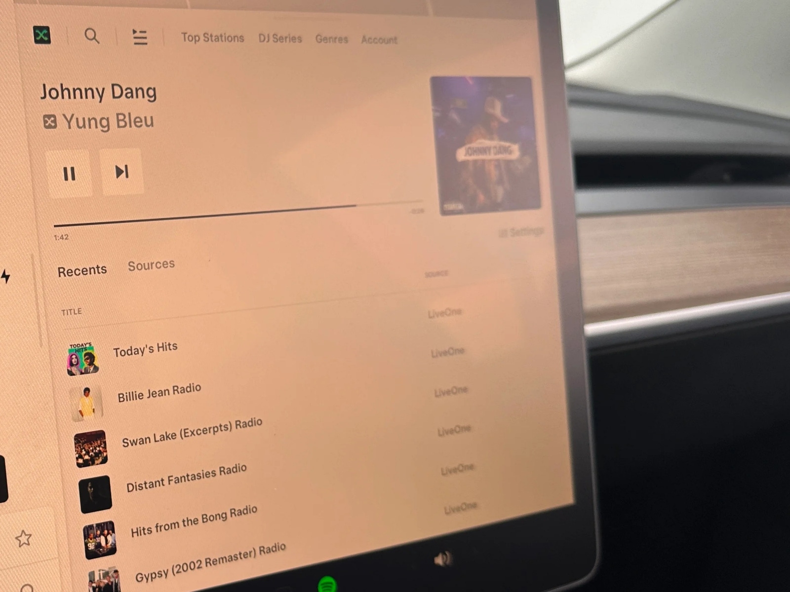 Thumbnail: 2022 Tesla Model 3 - 3