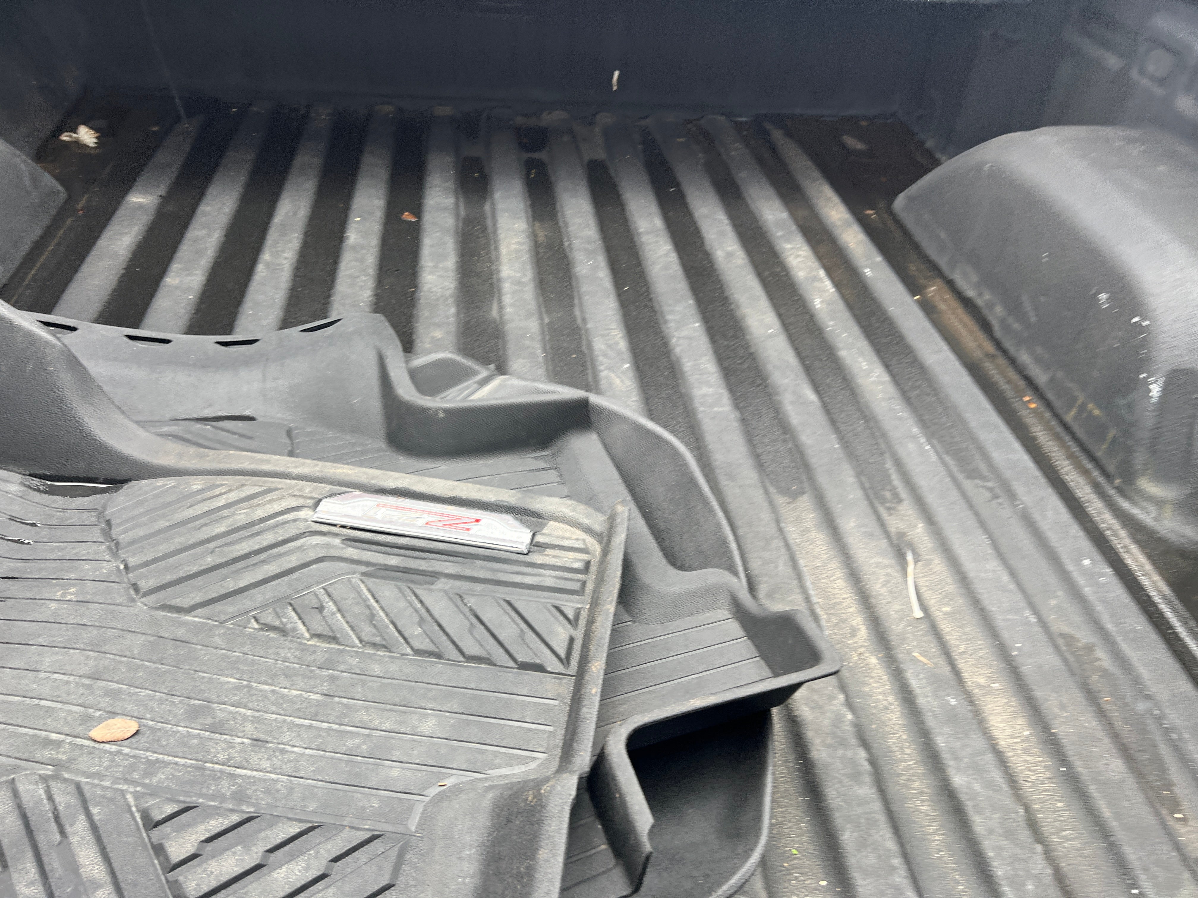 Thumbnail: 2020 Chevrolet Silverado 1500 - 6