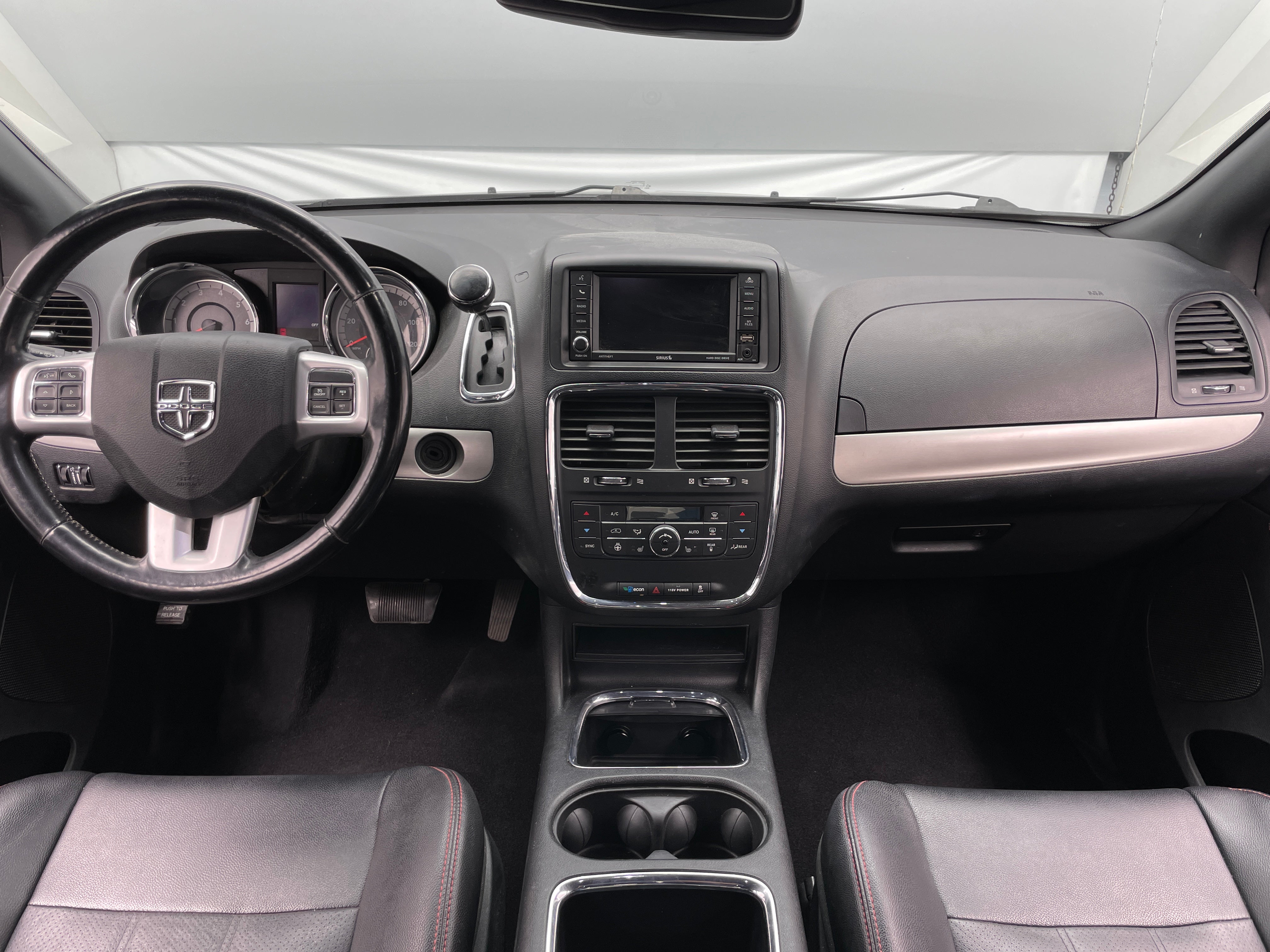 2019 Dodge Grand Caravan SE 2