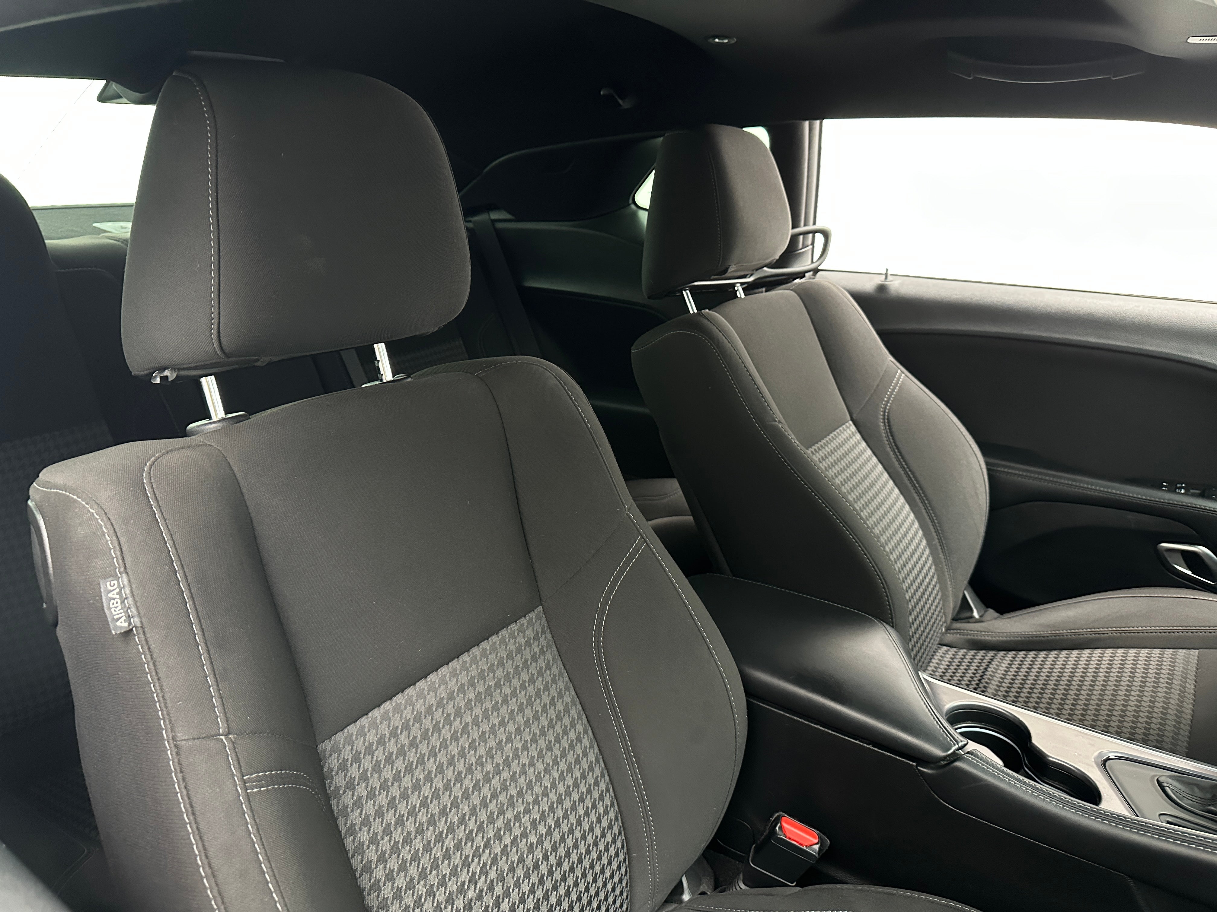 2020 Dodge Challenger SXT 2
