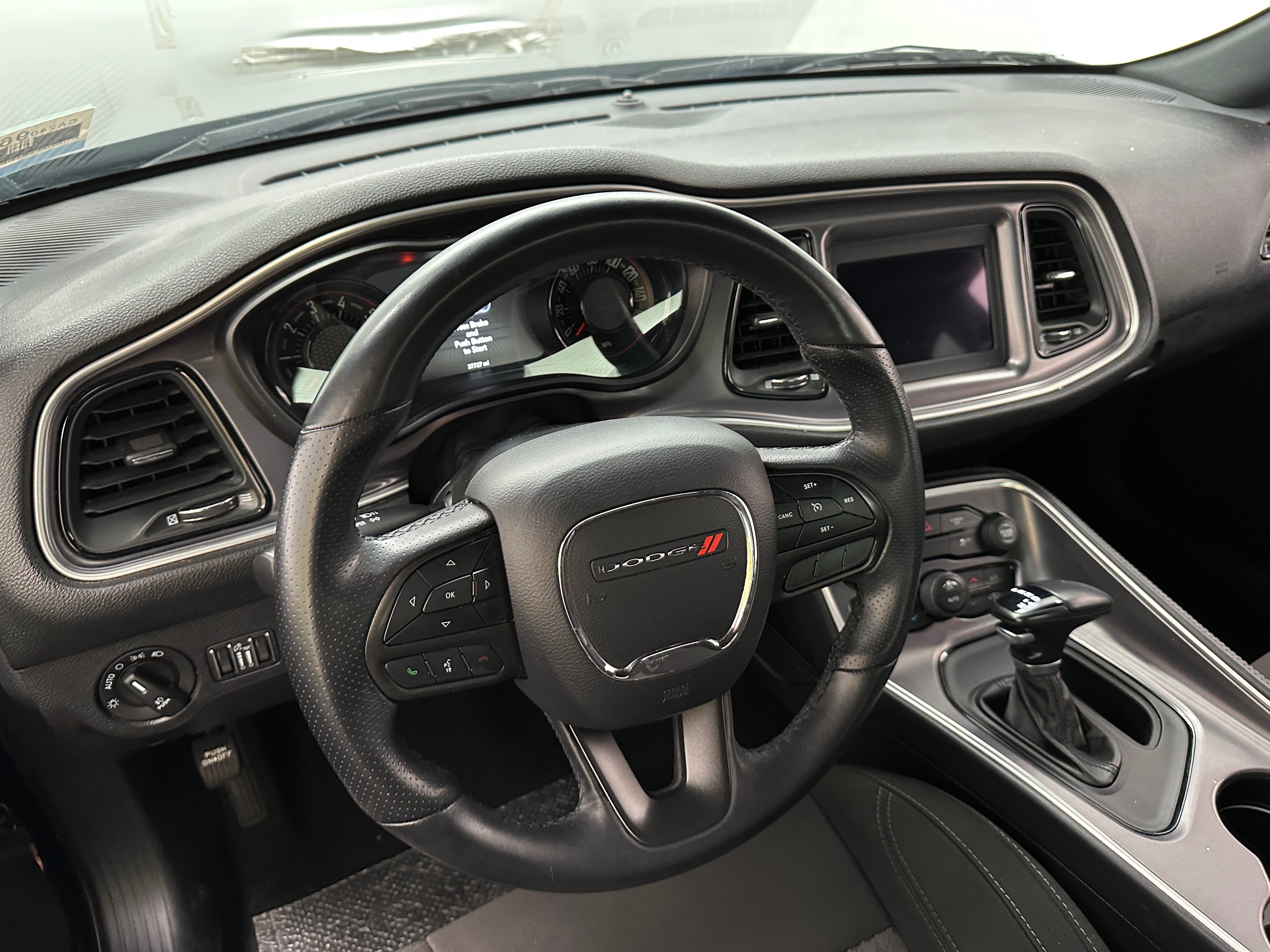 2020 Dodge Challenger SXT 4