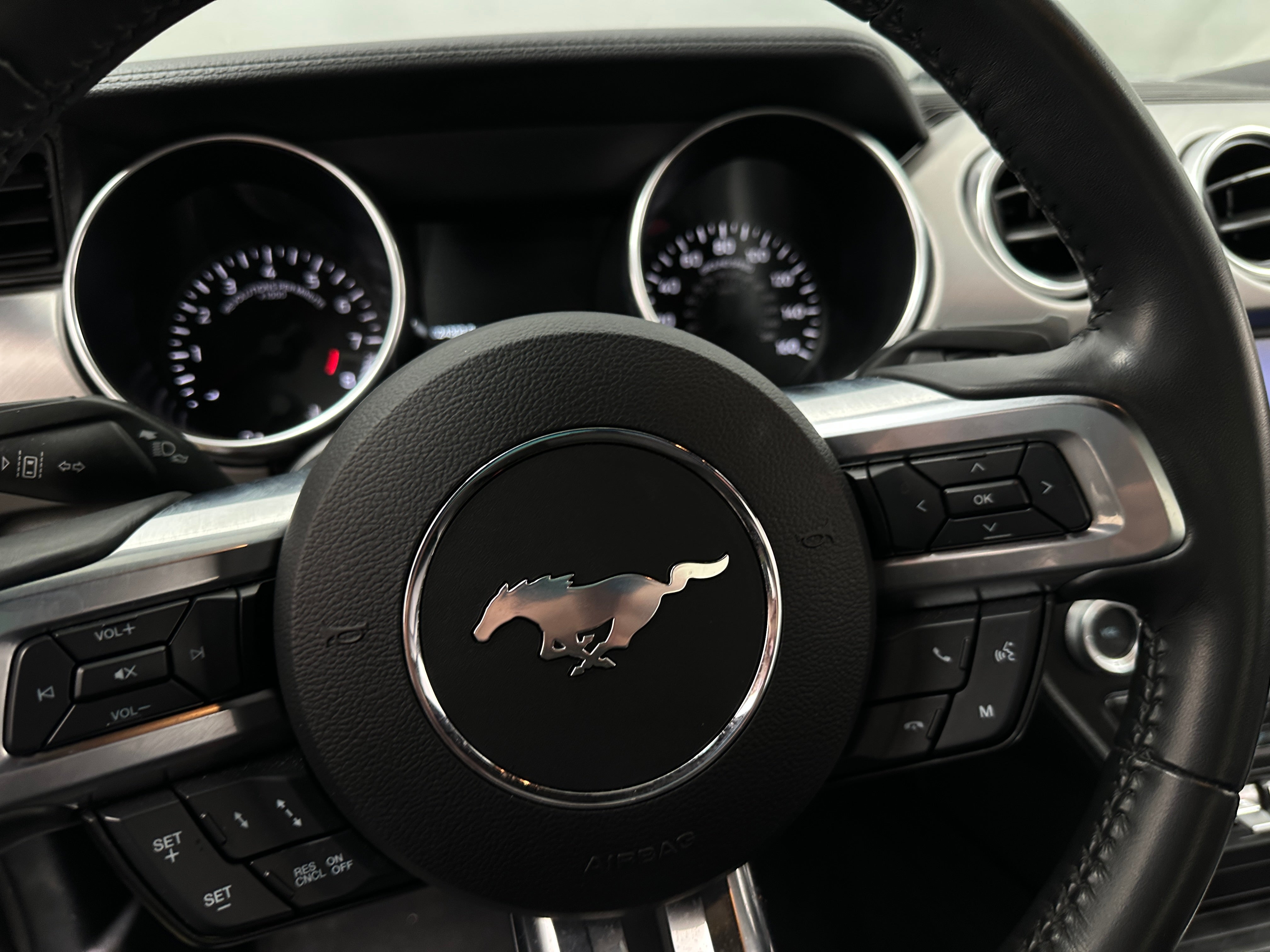 2021 Ford Mustang GT Premium 3
