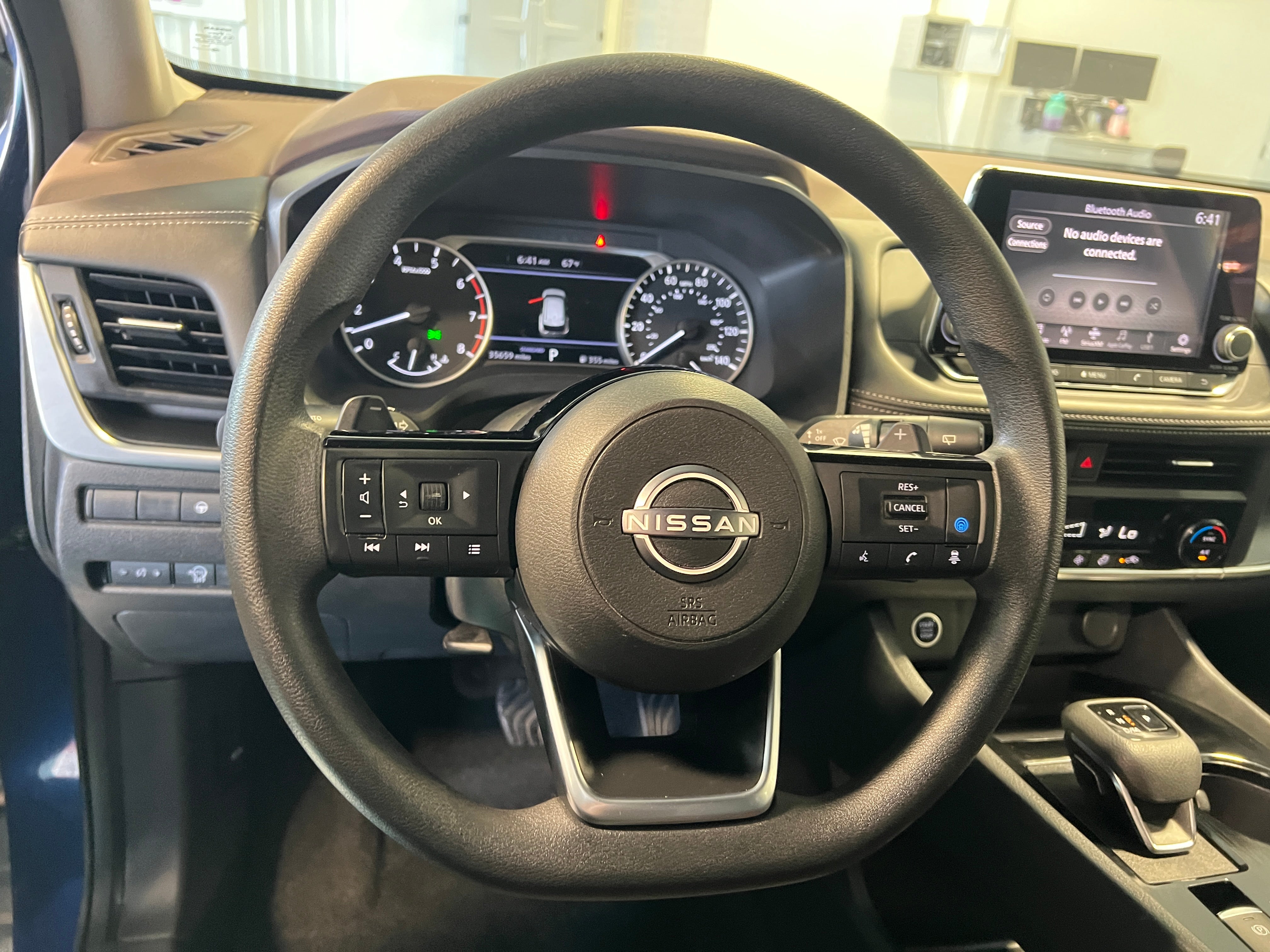 2023 Nissan Rogue SV 5