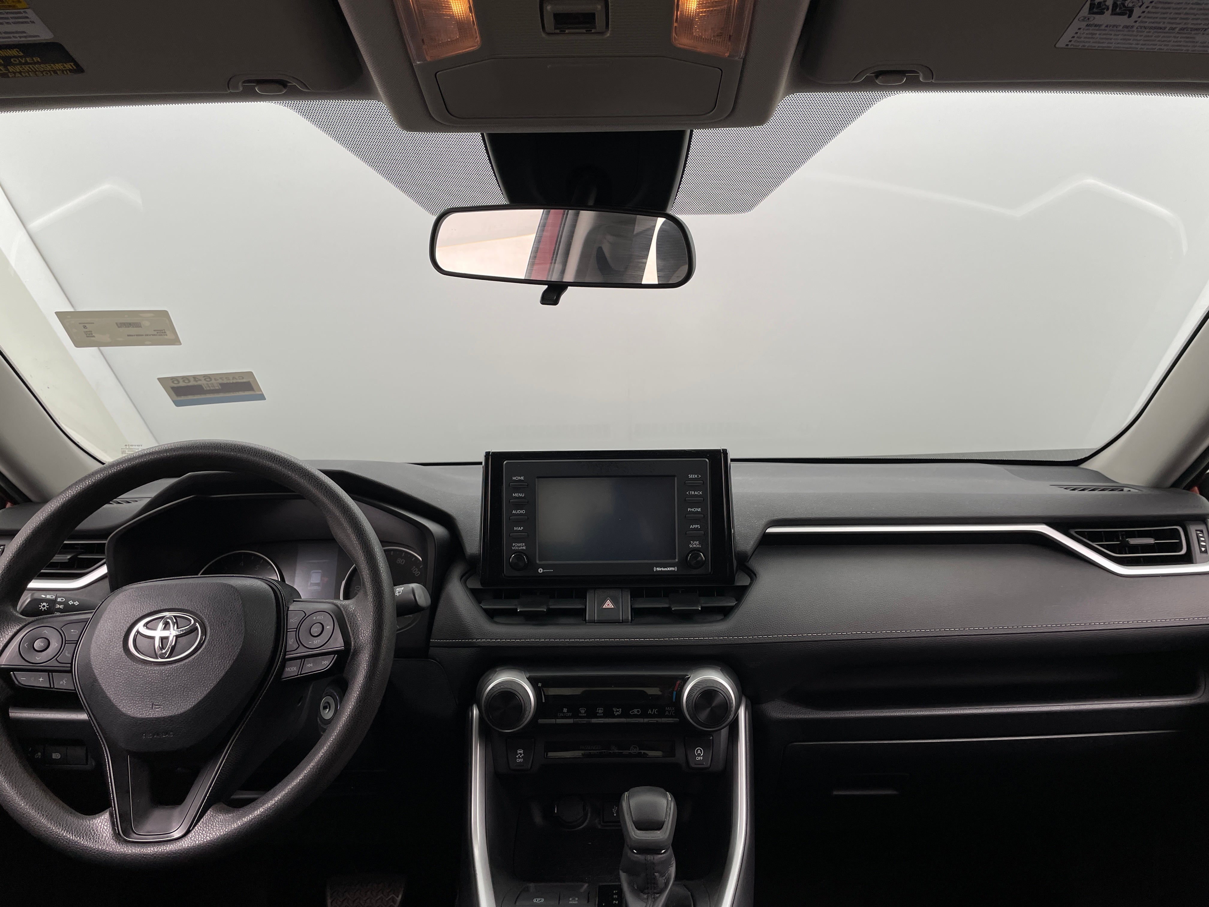 2020 Toyota RAV4 LE 3