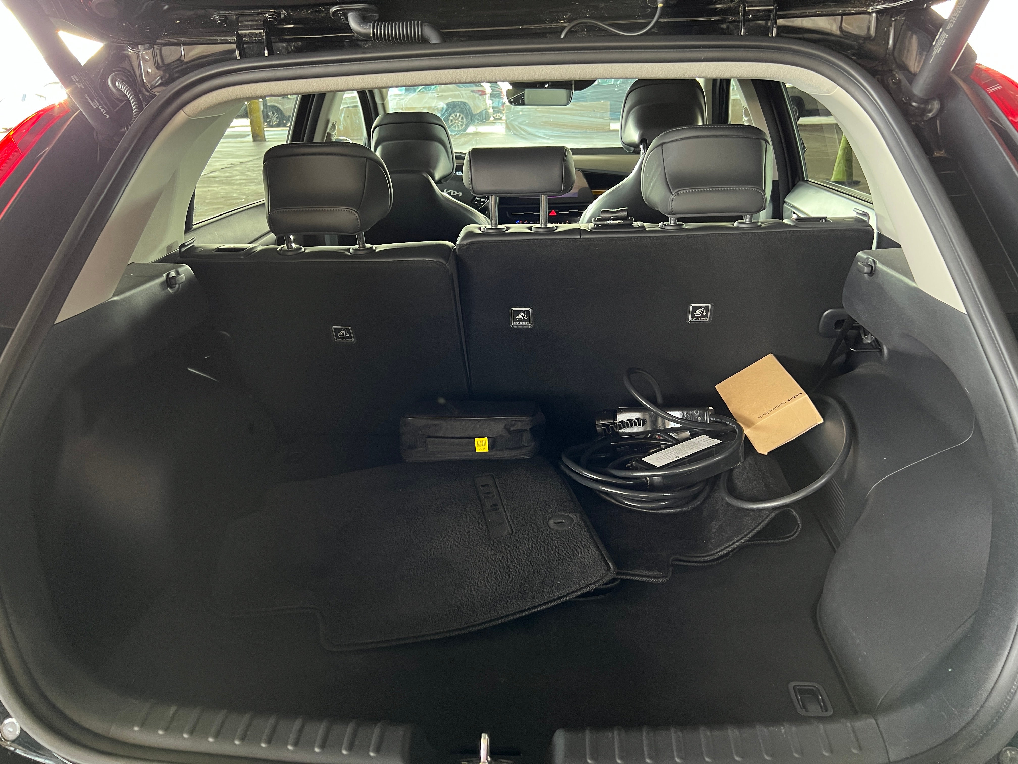 2024 Kia Niro SX Touring 6