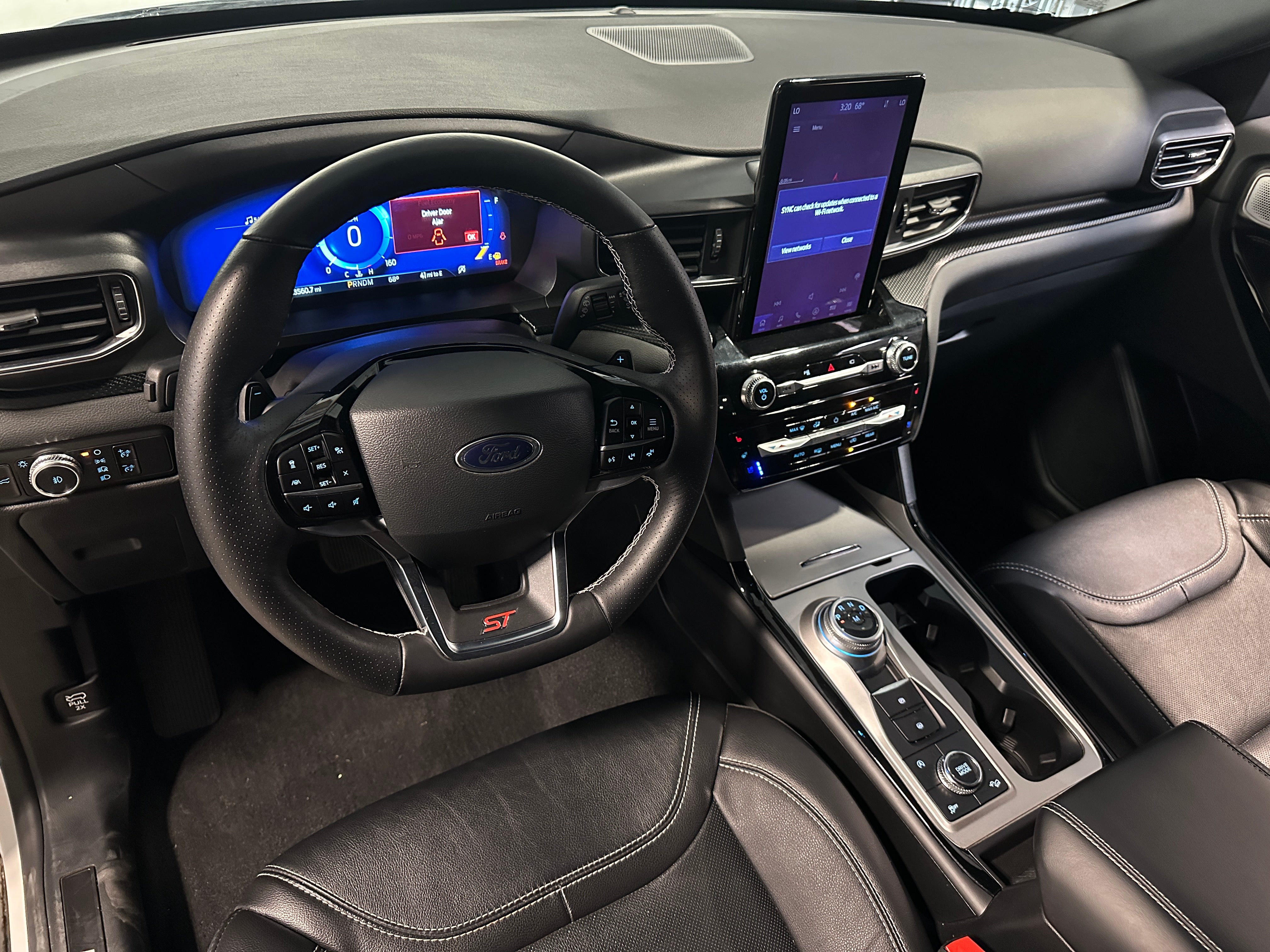 2023 Ford Explorer ST 2
