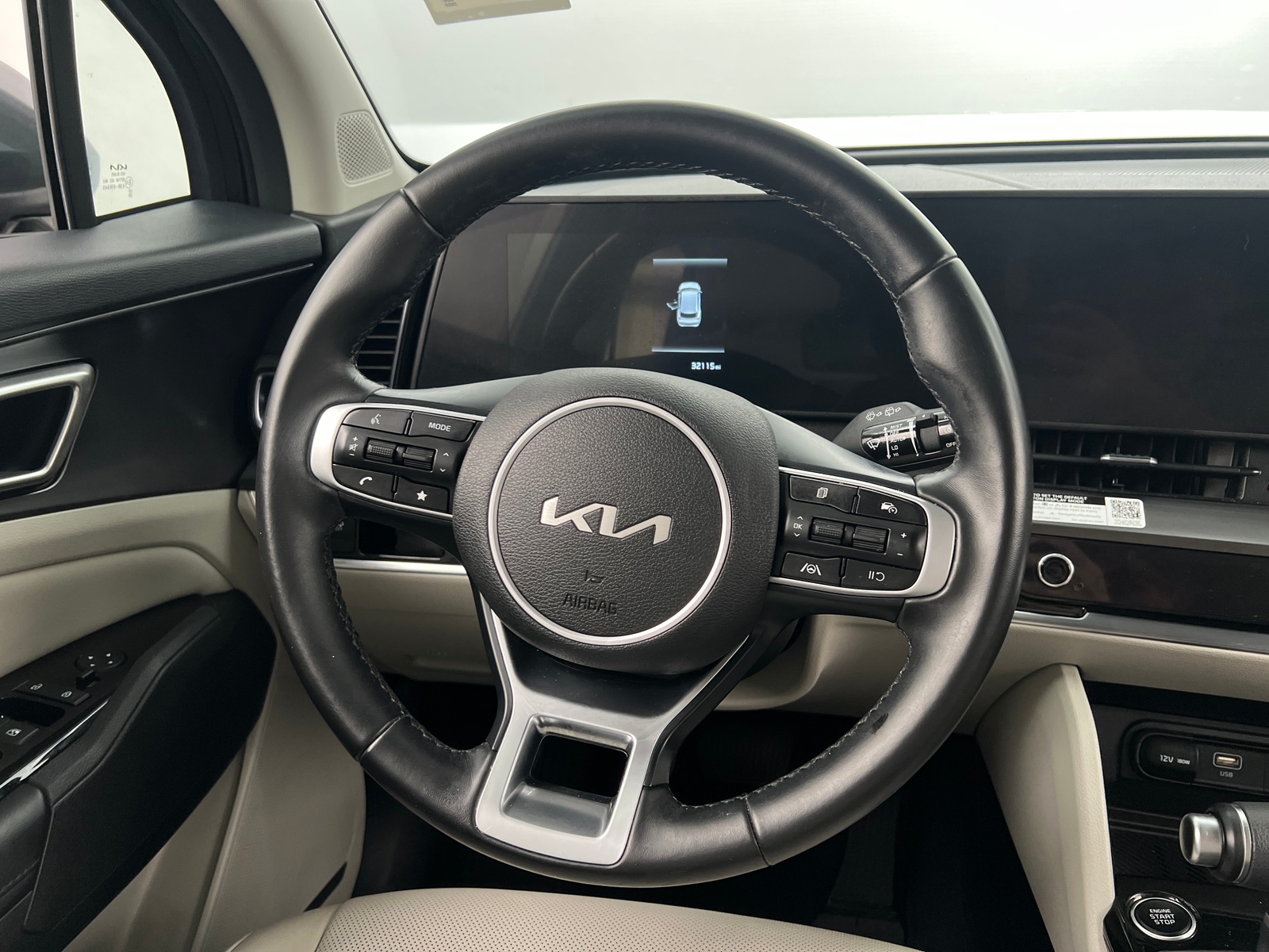 Thumbnail: 2023 Kia Sportage - 4