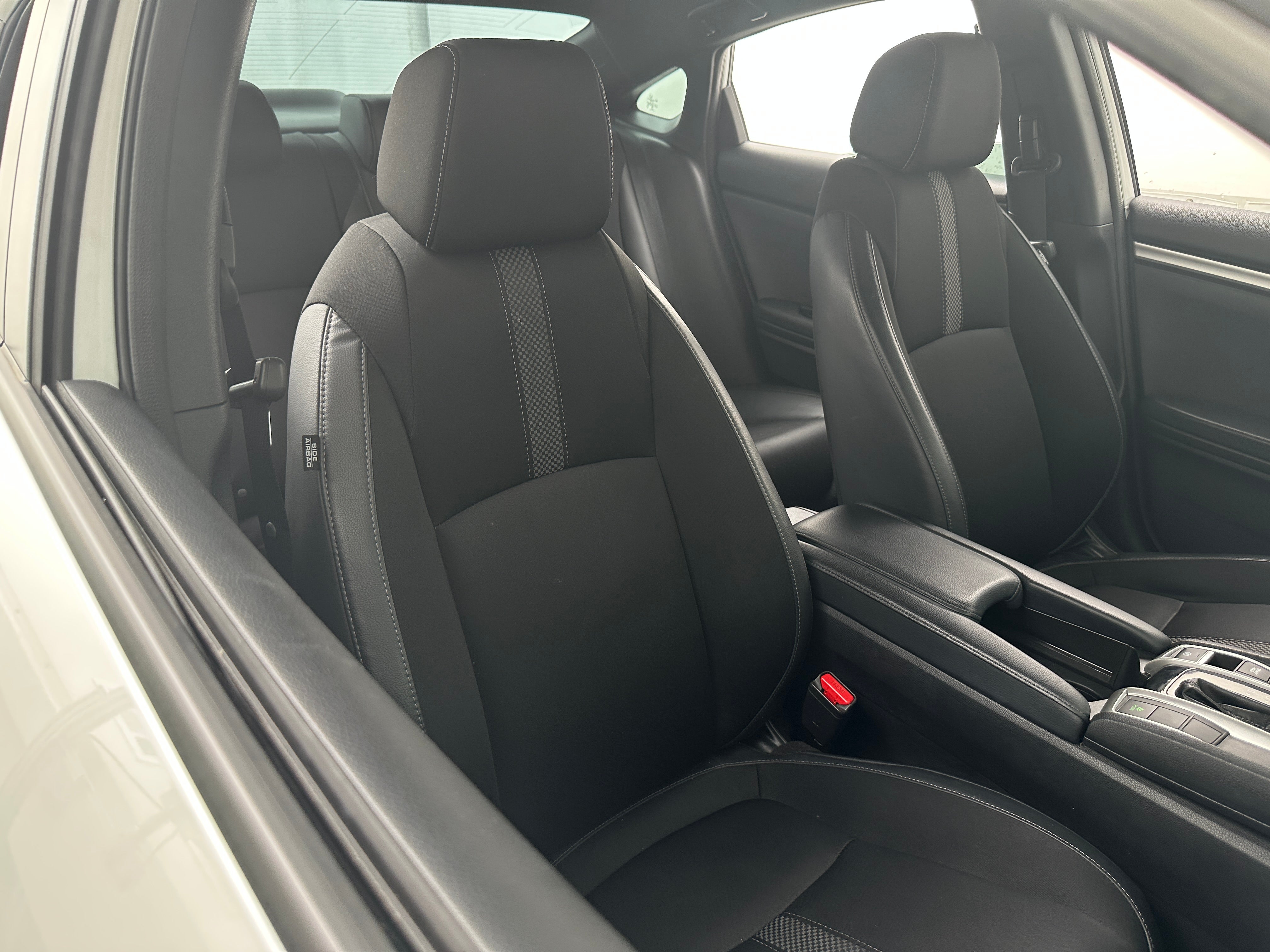 2020 Honda Civic Sport 2