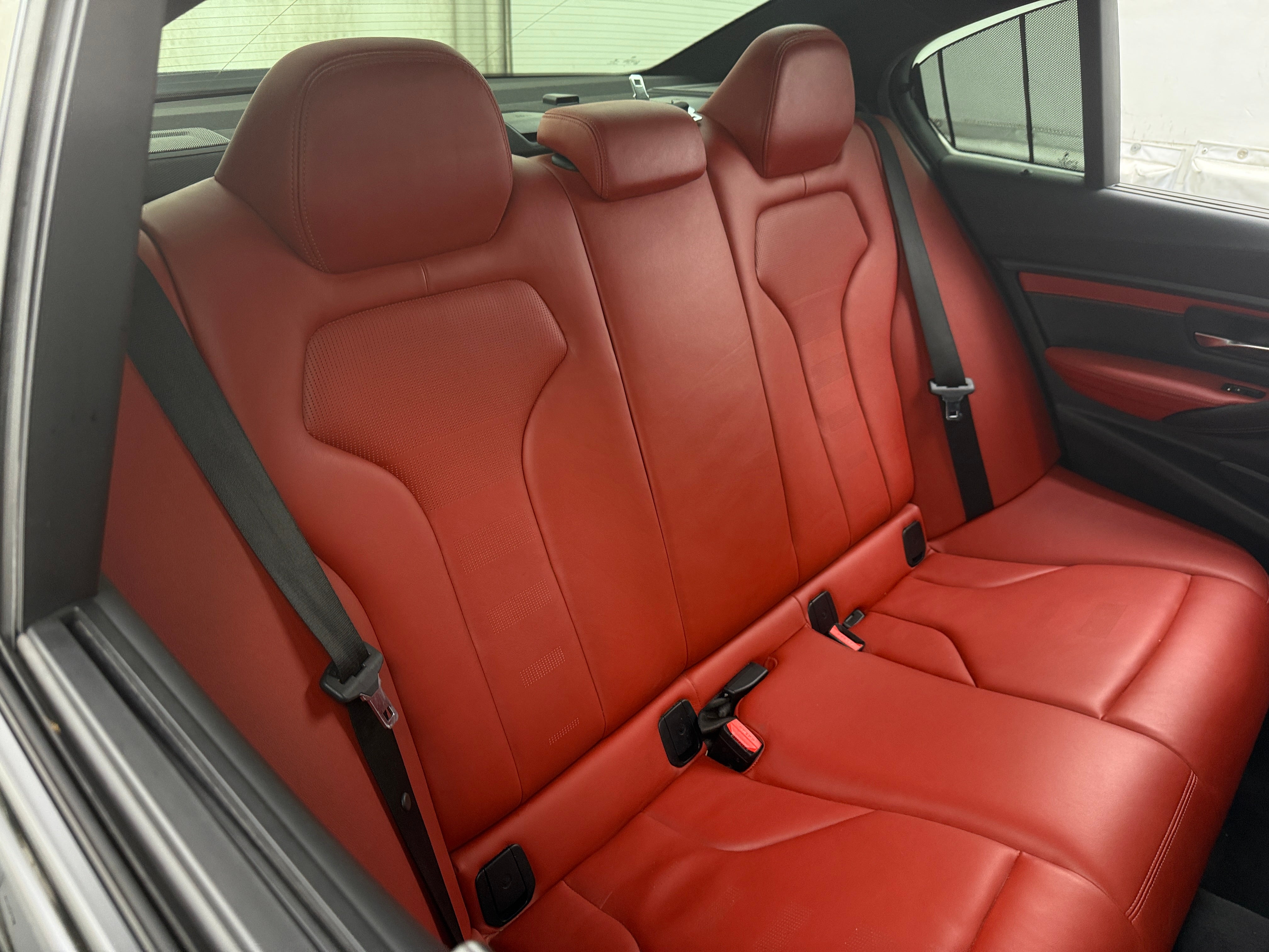 2018 BMW M3 Base 5