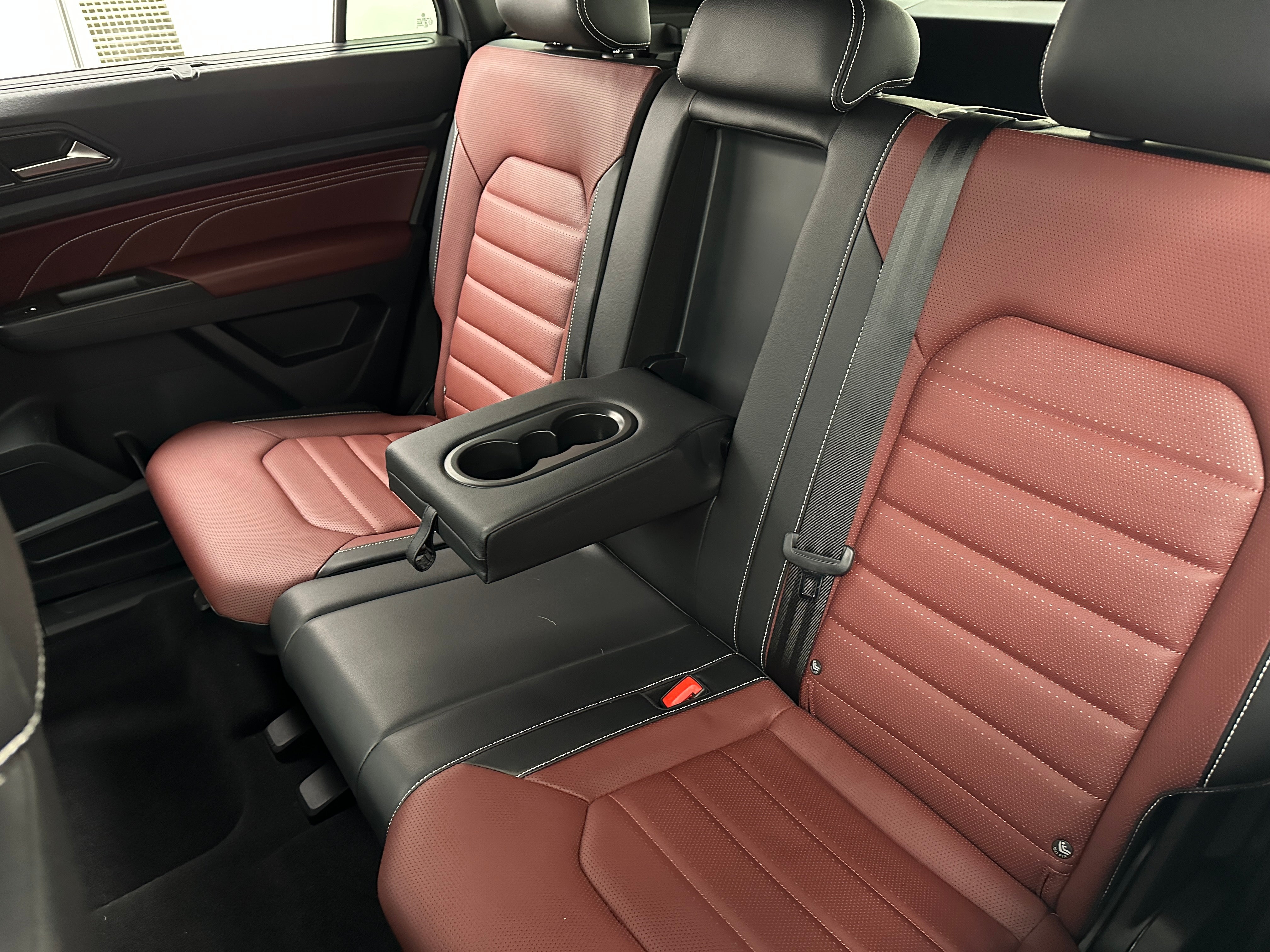 2022 Volkswagen Atlas SEL 5