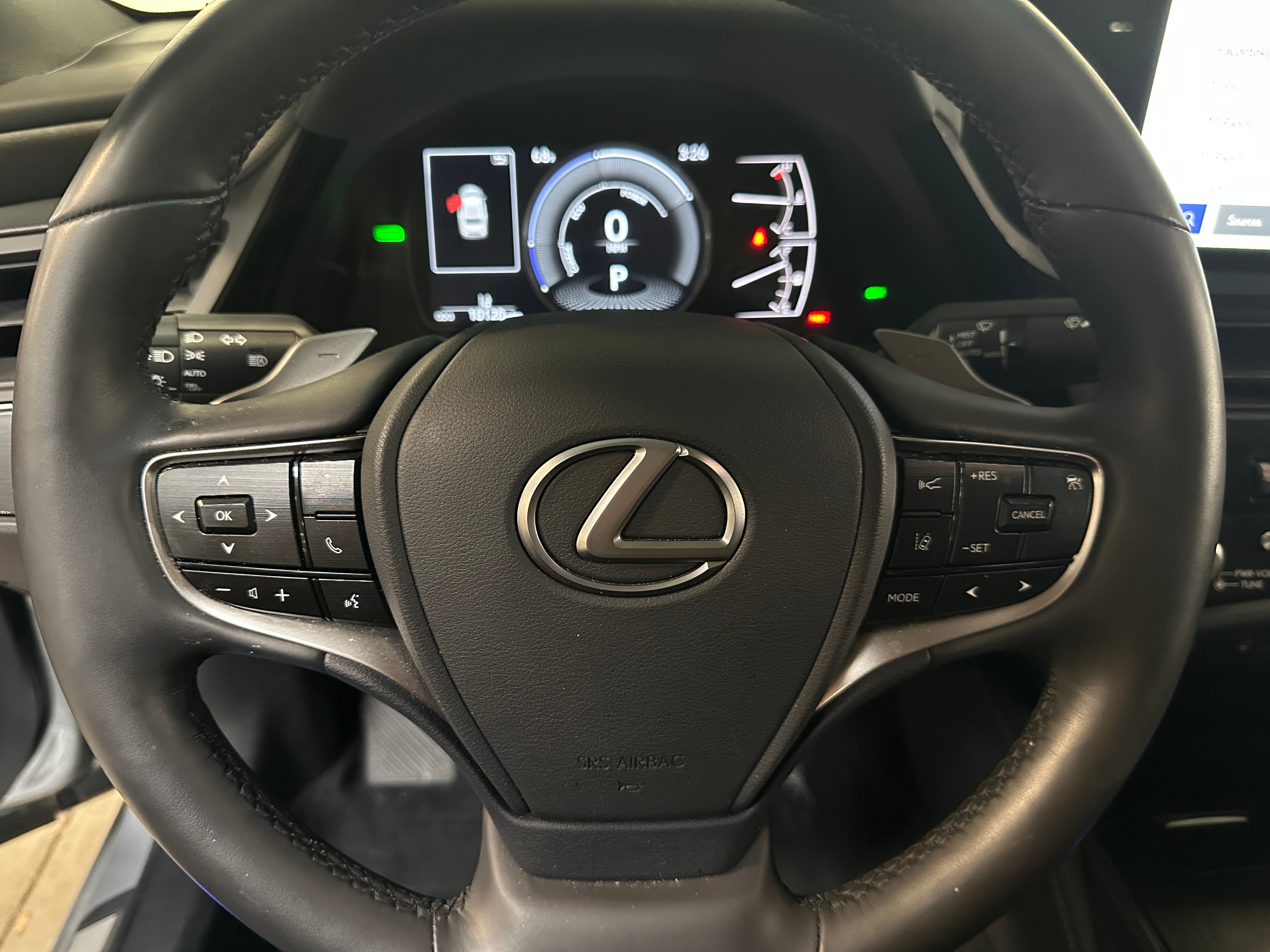 2023 Lexus ES Hybrid 300h 4
