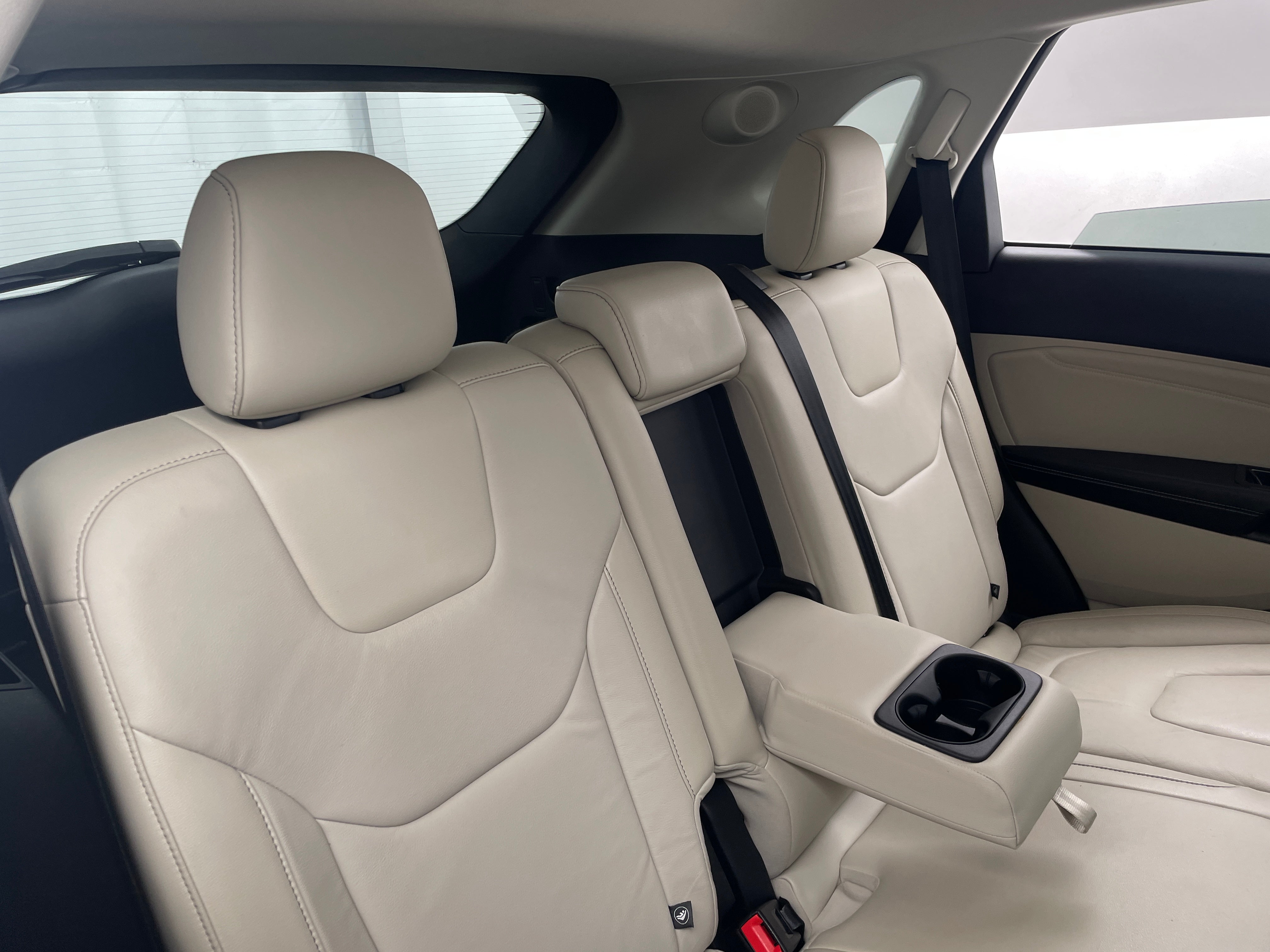2016 Ford Edge Titanium 5