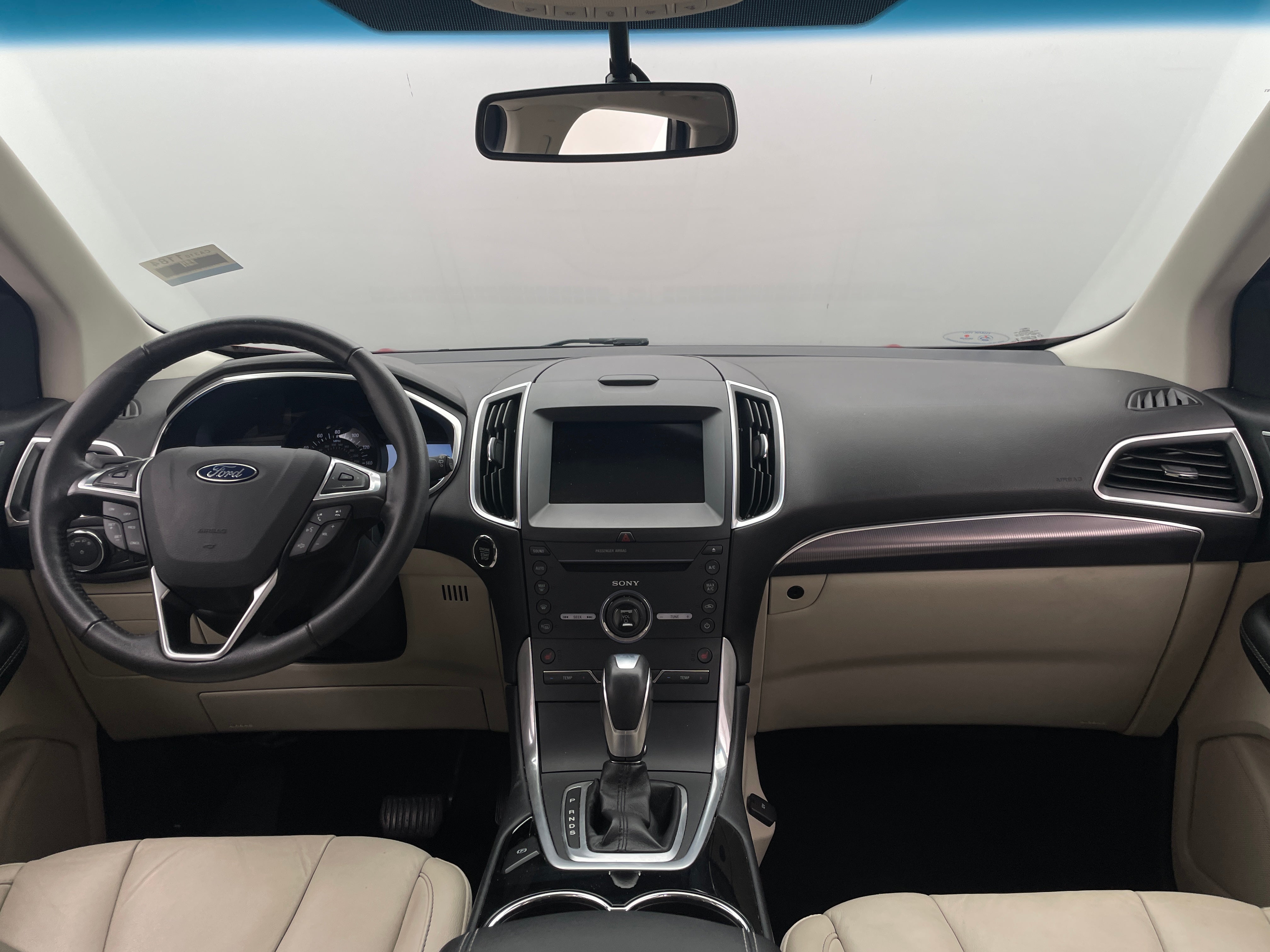 2016 Ford Edge Titanium 2
