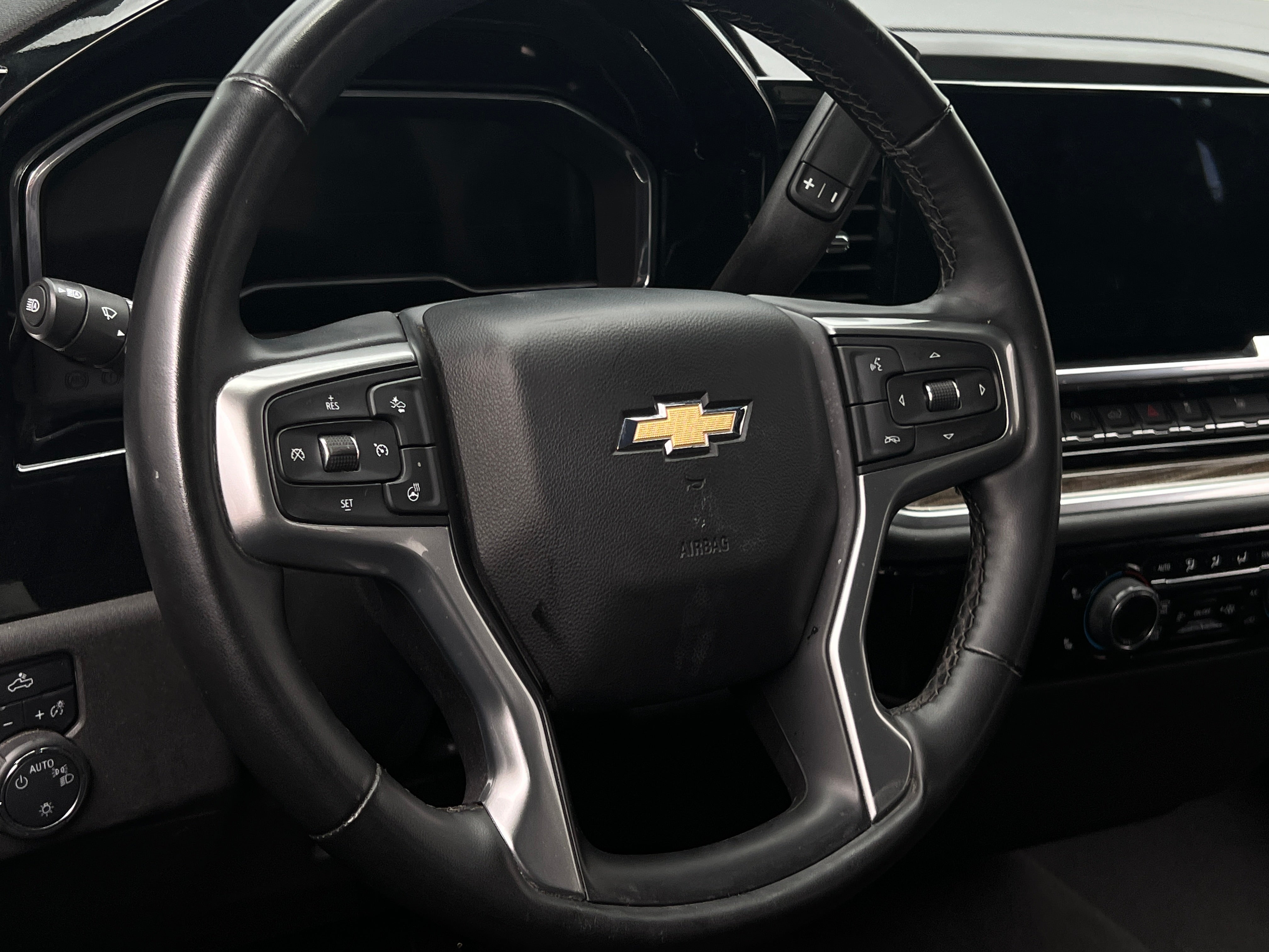 2024 Chevrolet Silverado 1500 LT 5