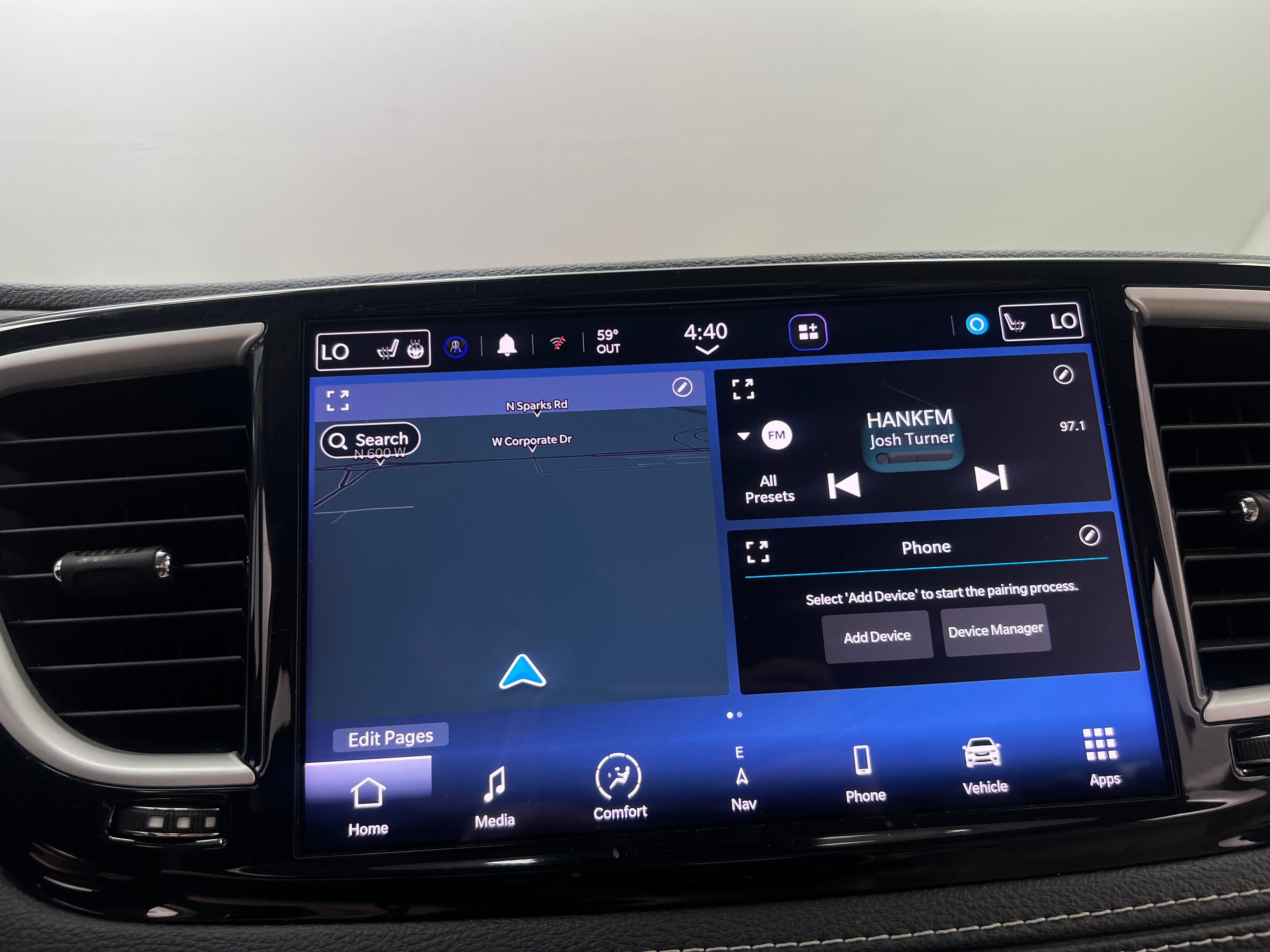 2021 Chrysler Pacifica Touring L 3
