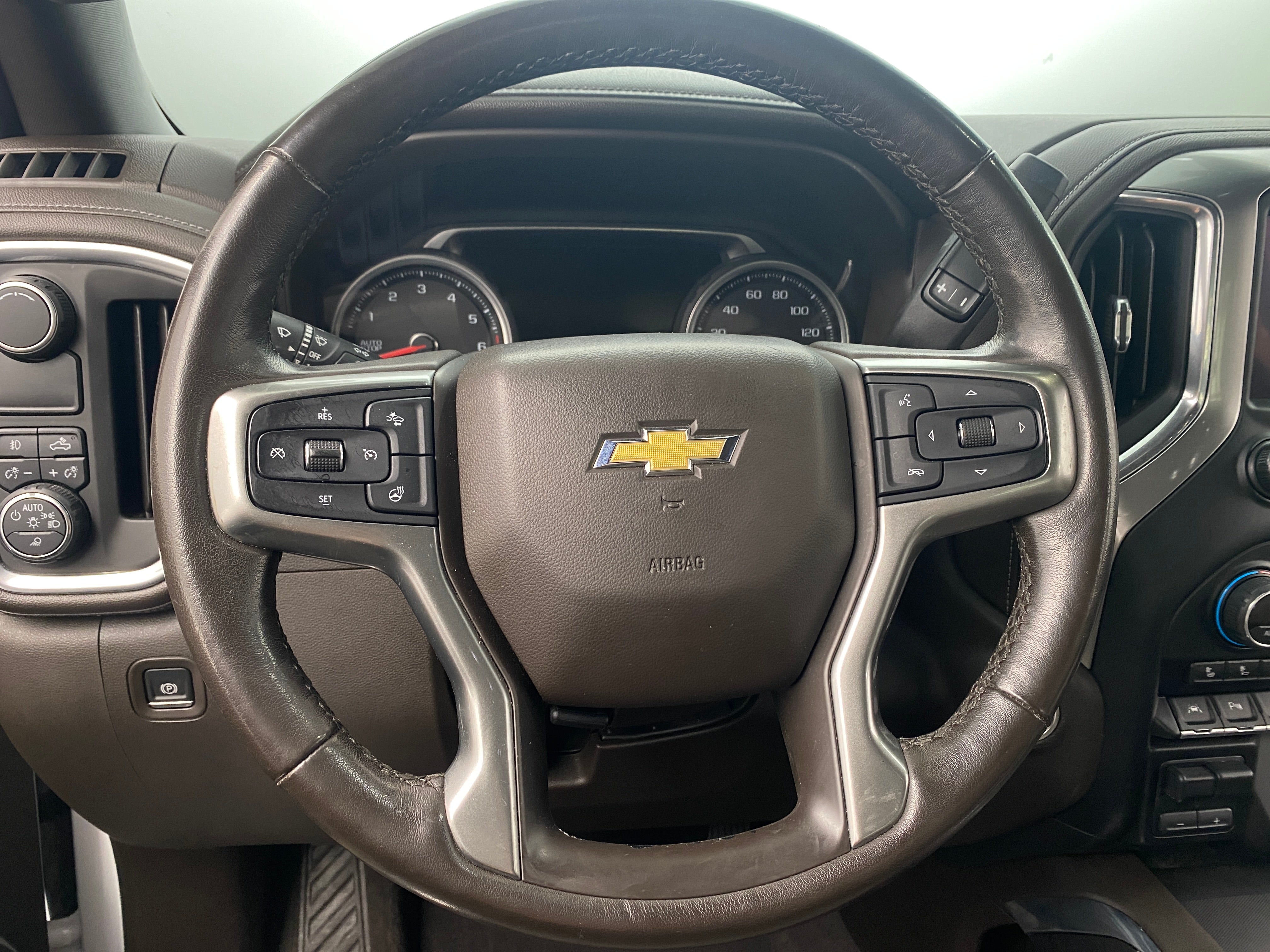 2019 Chevrolet Silverado 1500 LTZ 4