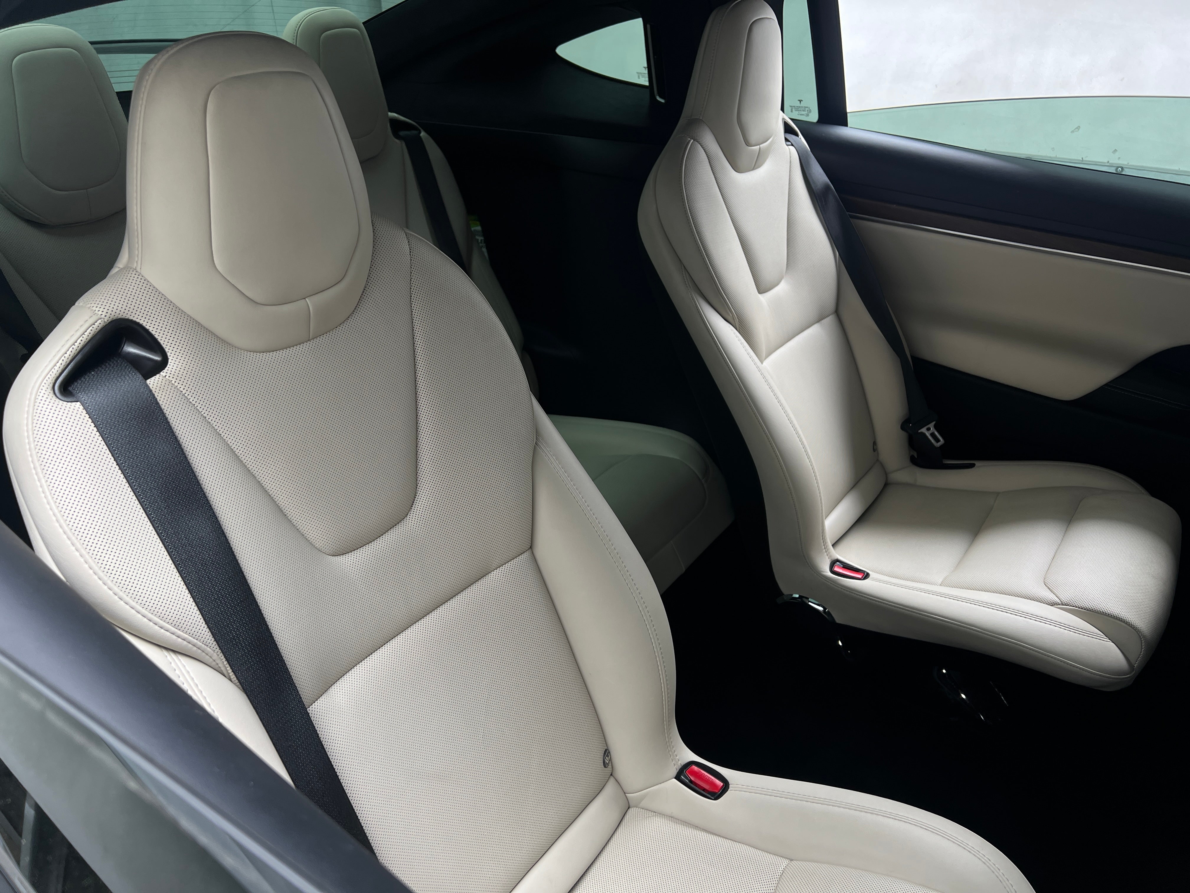 2022 Tesla Model X Long Range 5