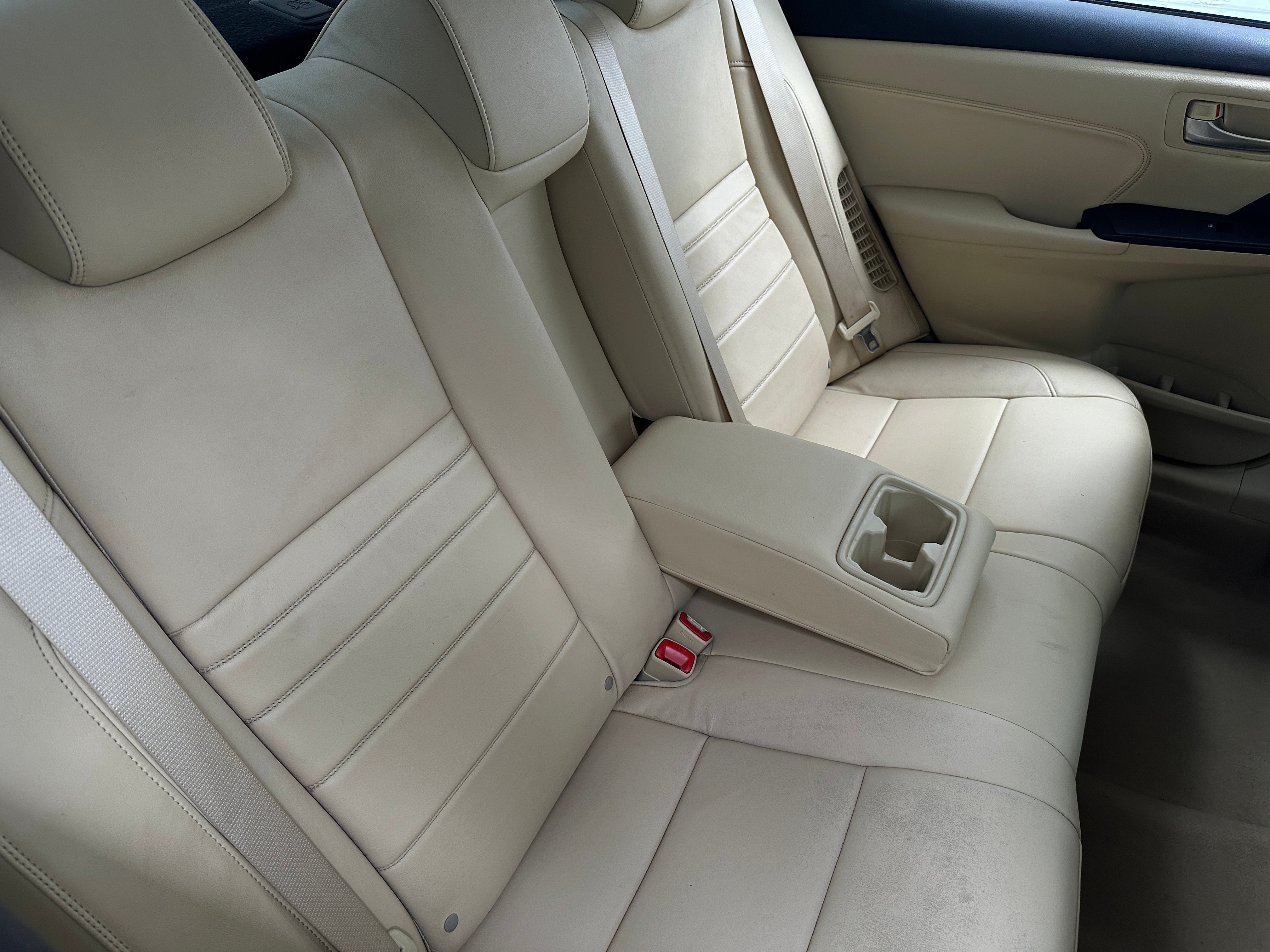 2016 Toyota Camry XLE 5