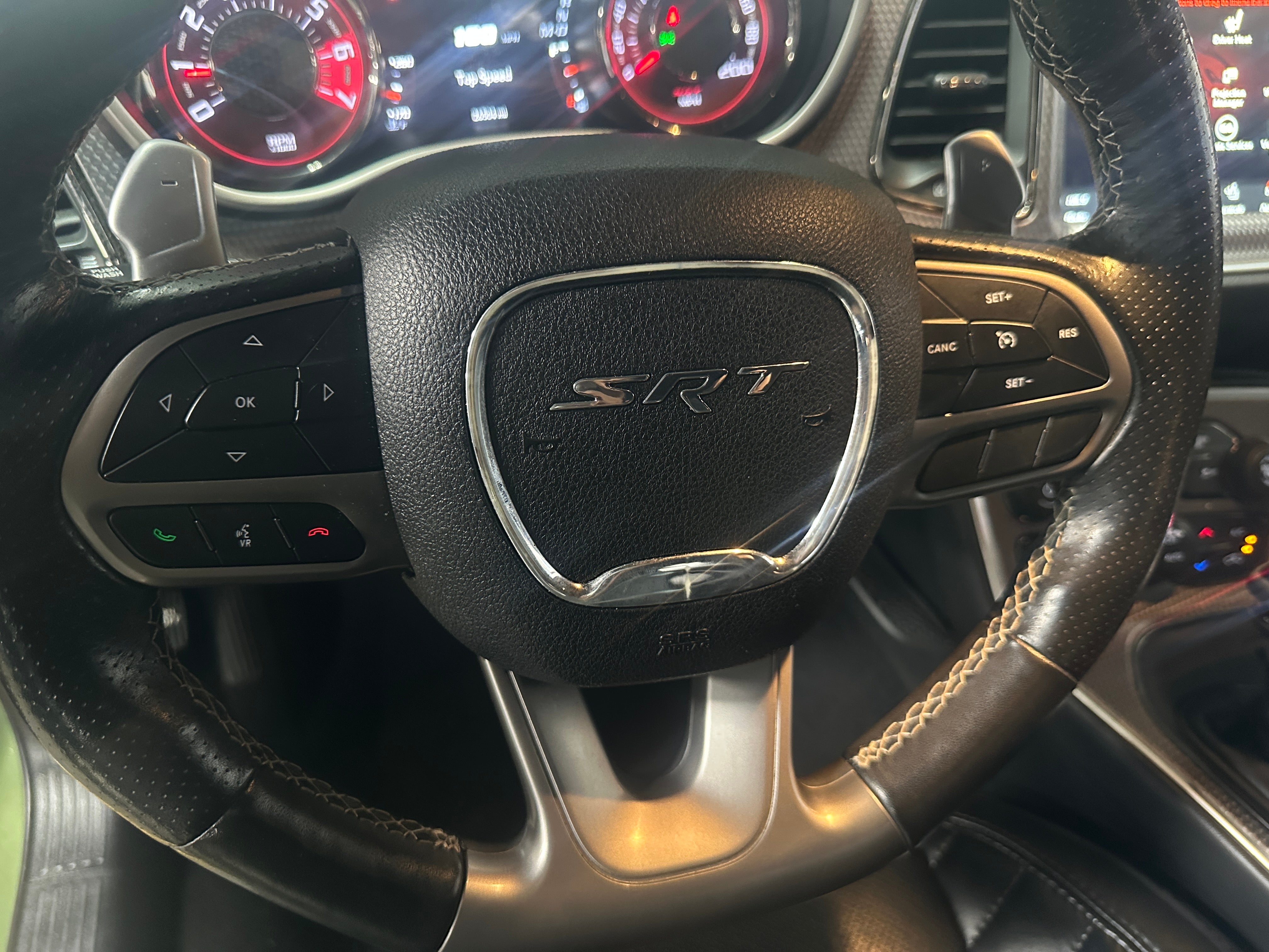 2019 Dodge Challenger SRT Hellcat 3