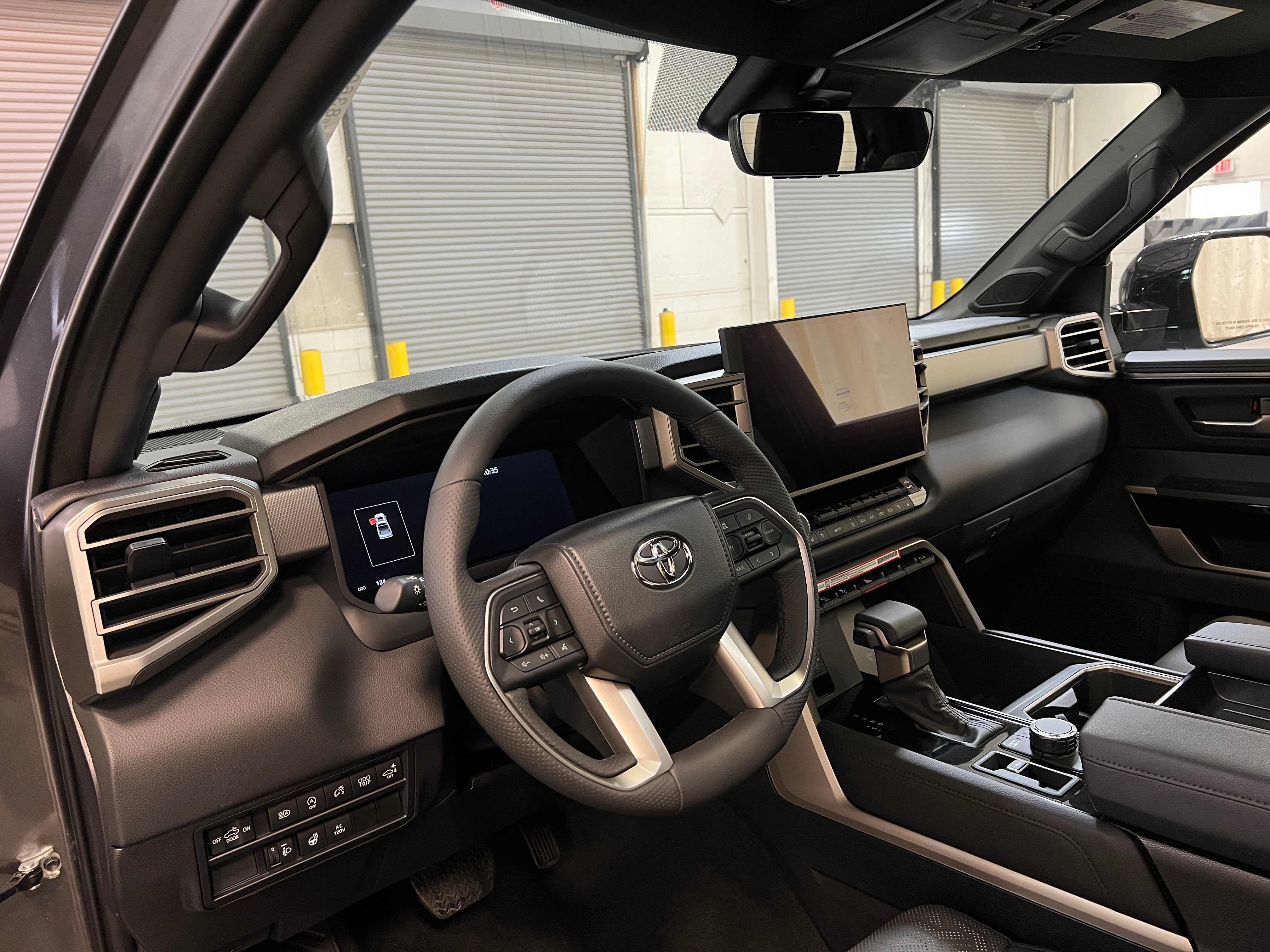 2025 Toyota Tundra Limited 2