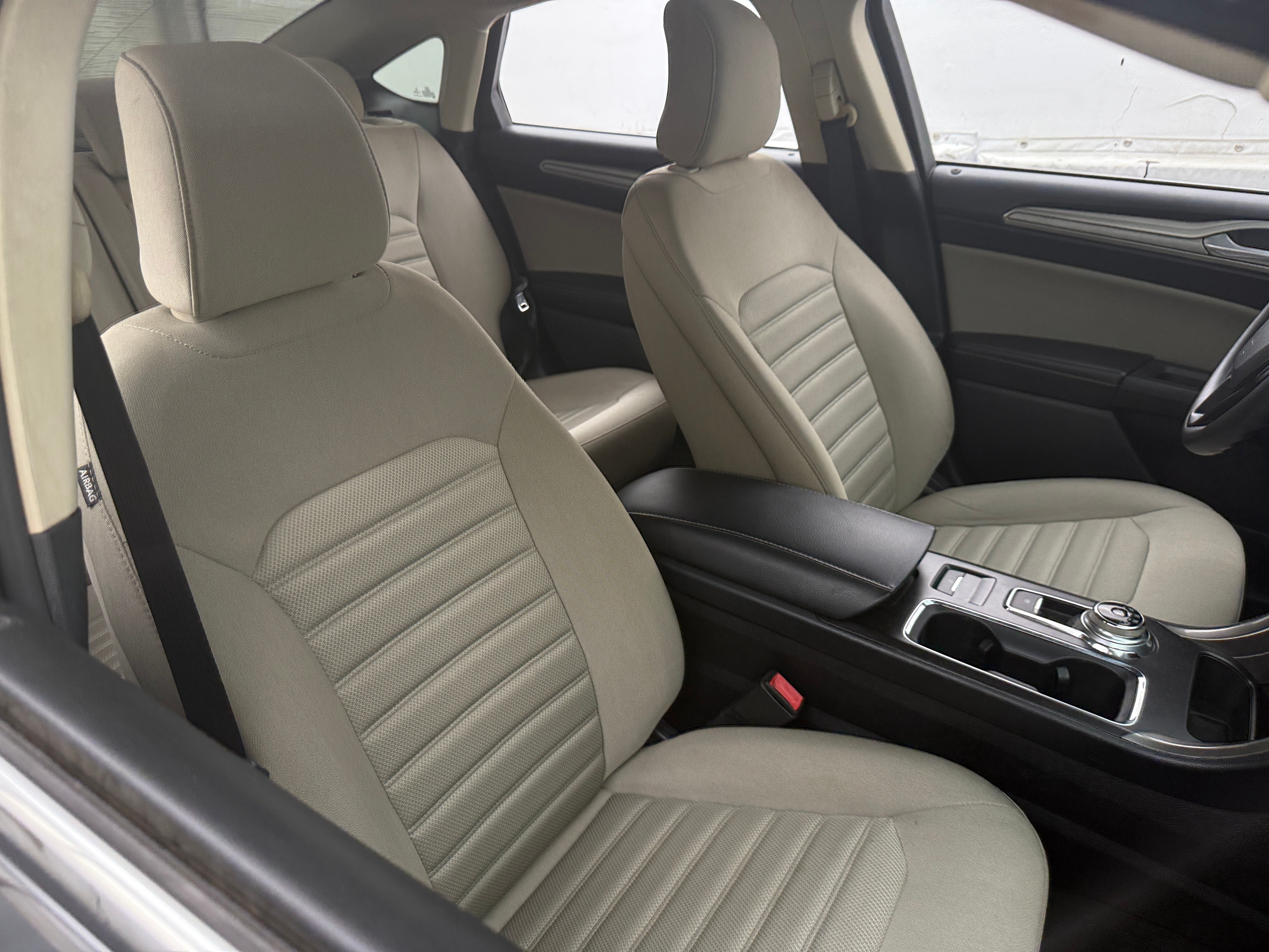 2019 Ford Fusion S 2