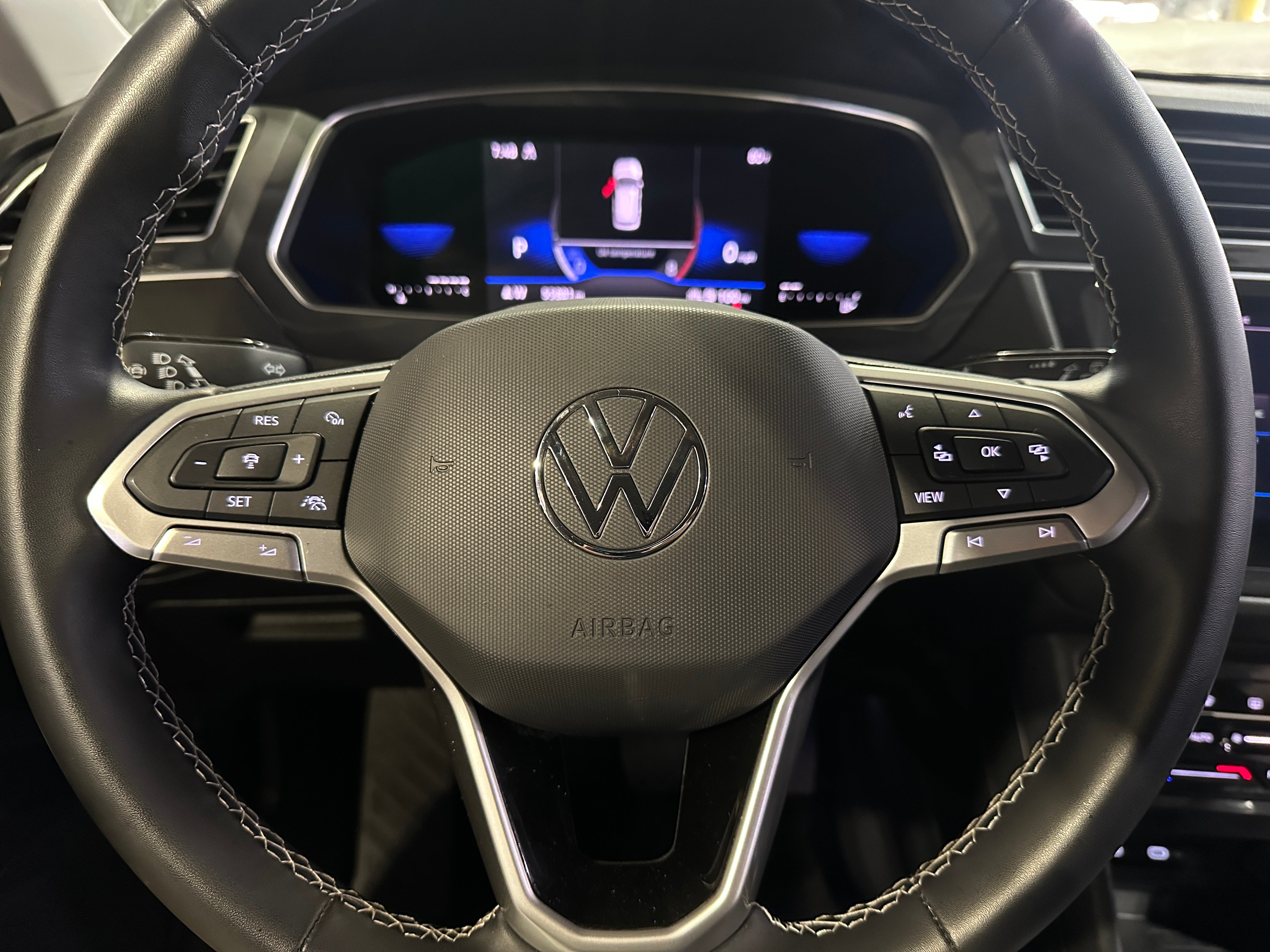2022 Volkswagen Tiguan SE 4