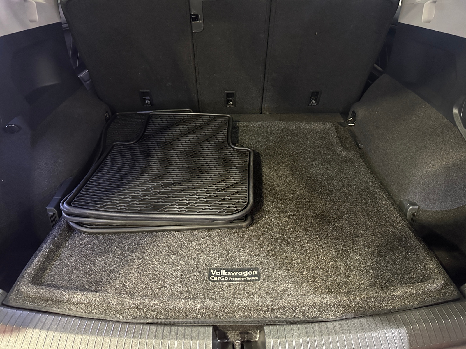 Thumbnail: 2022 Volkswagen Tiguan - 6