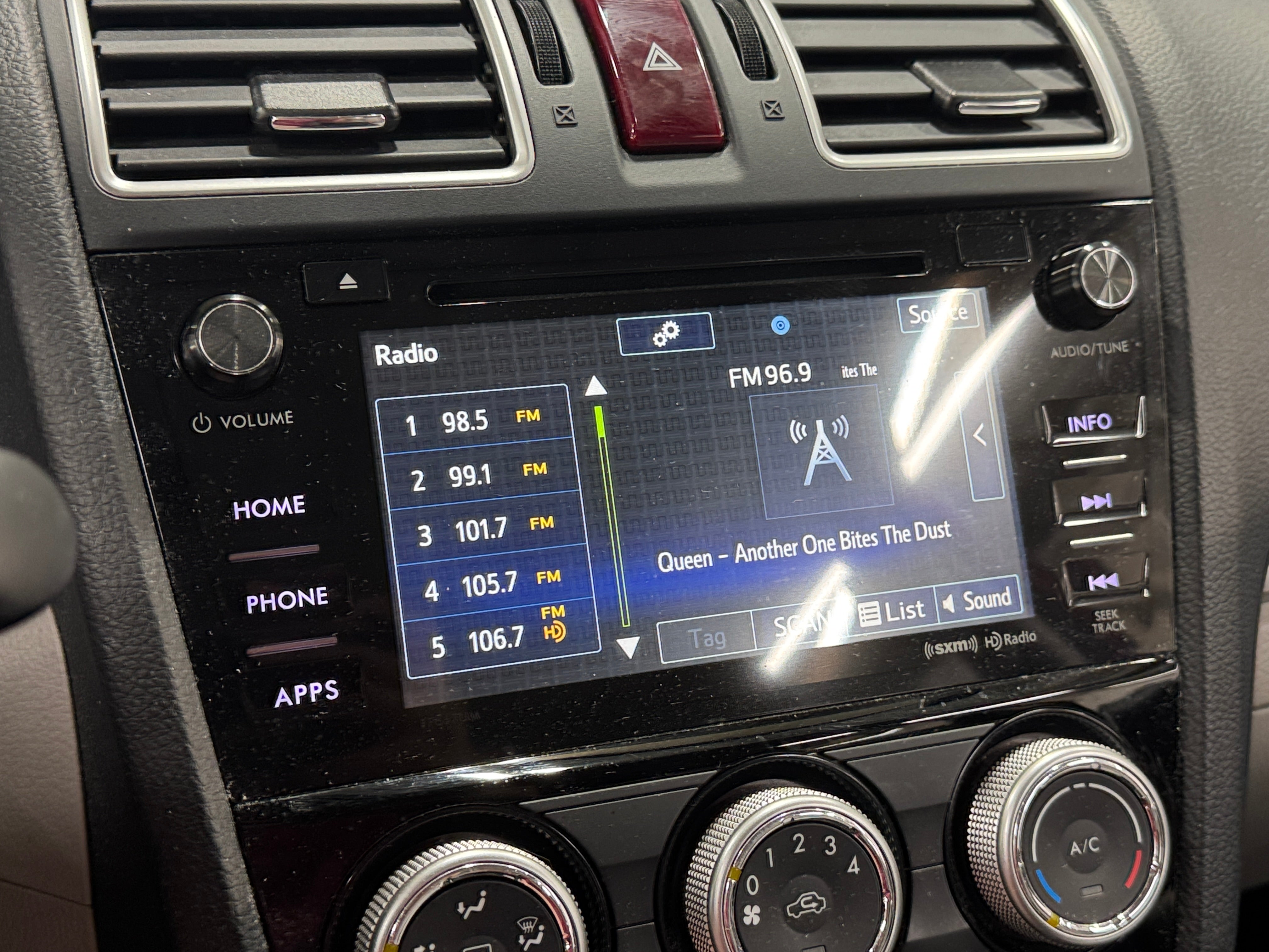 2016 Subaru Forester Premium 4