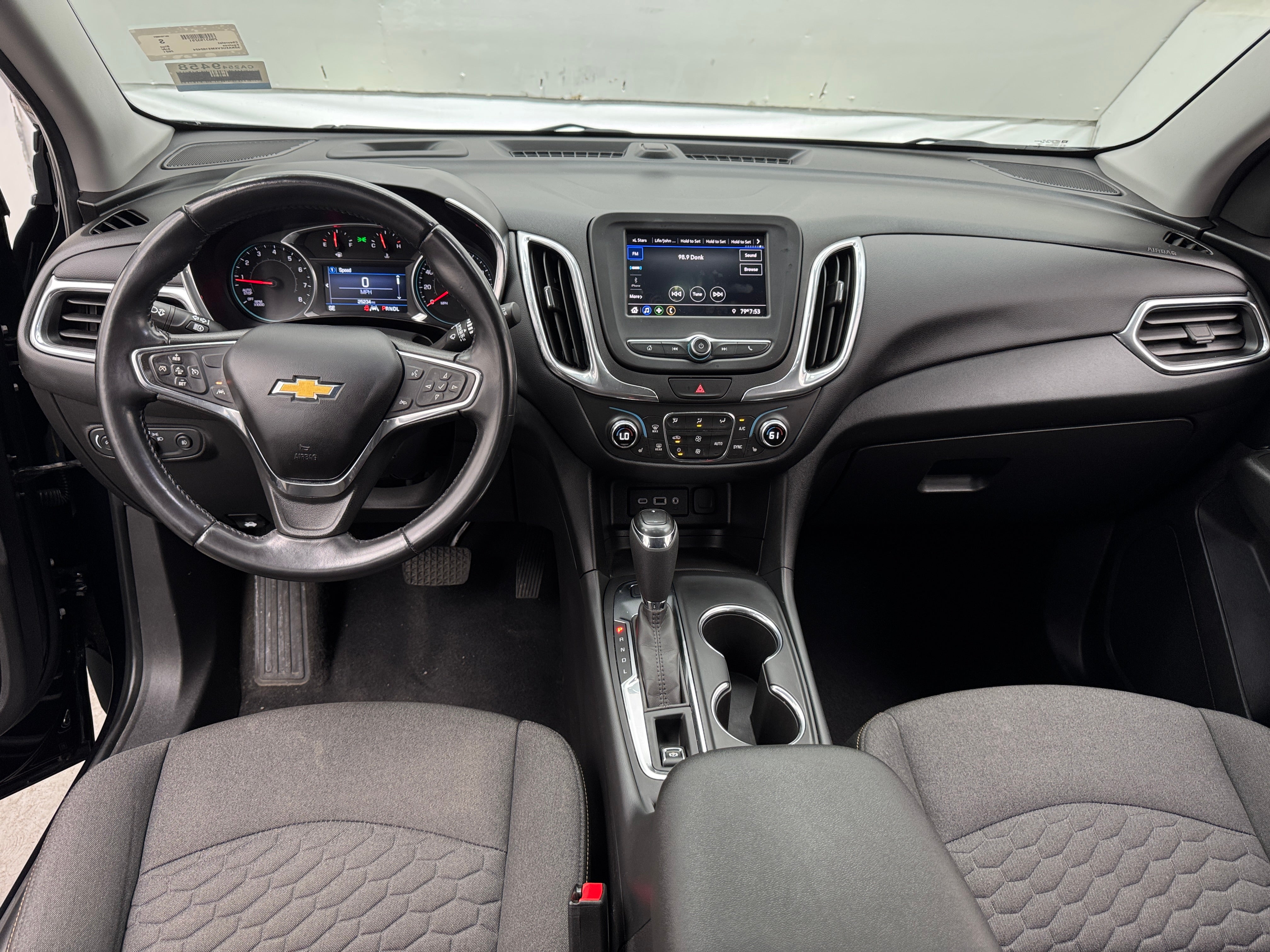 Thumbnail: 2021 Chevrolet Equinox - 3