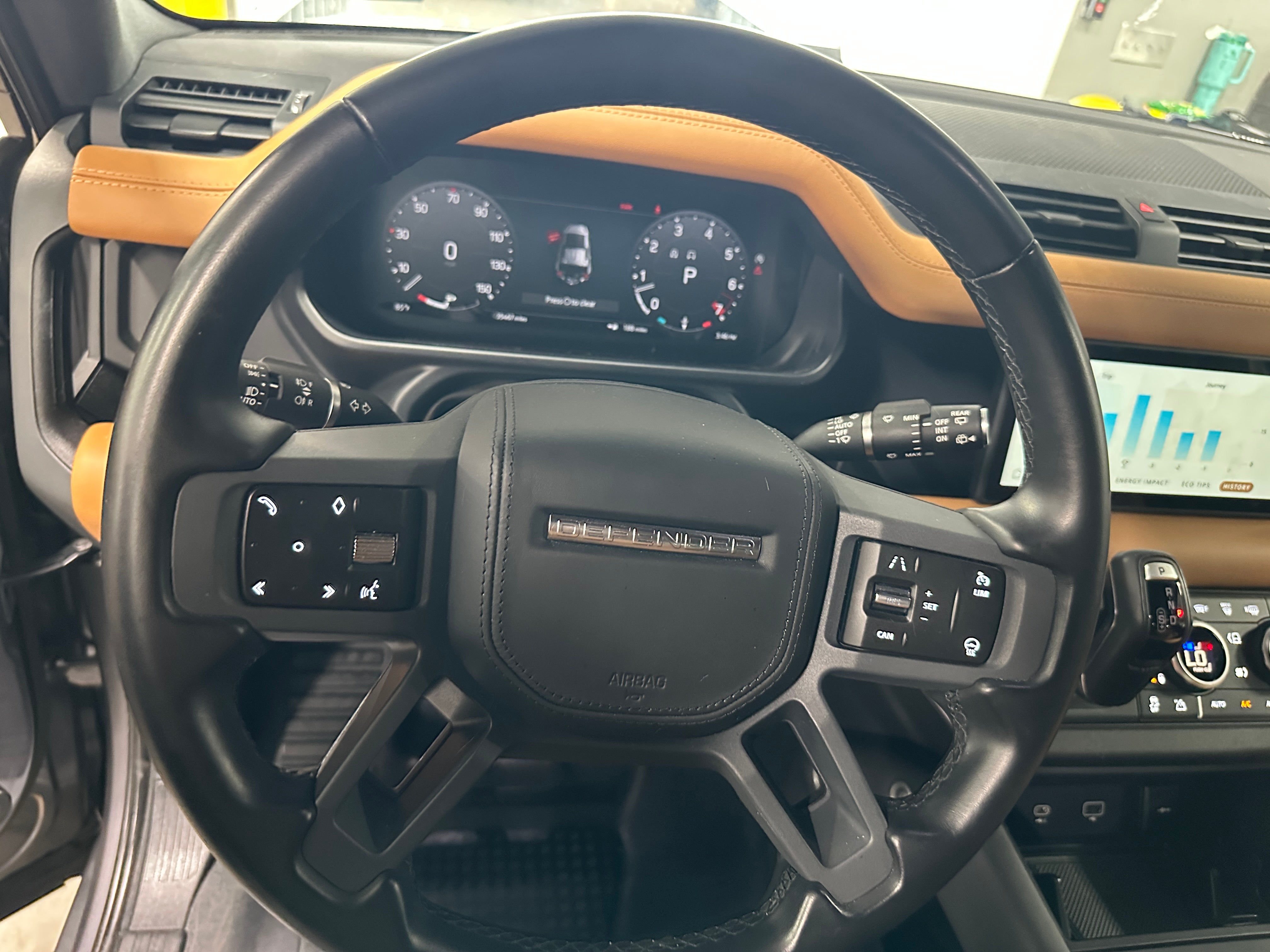 2023 Land Rover Defender 110 4