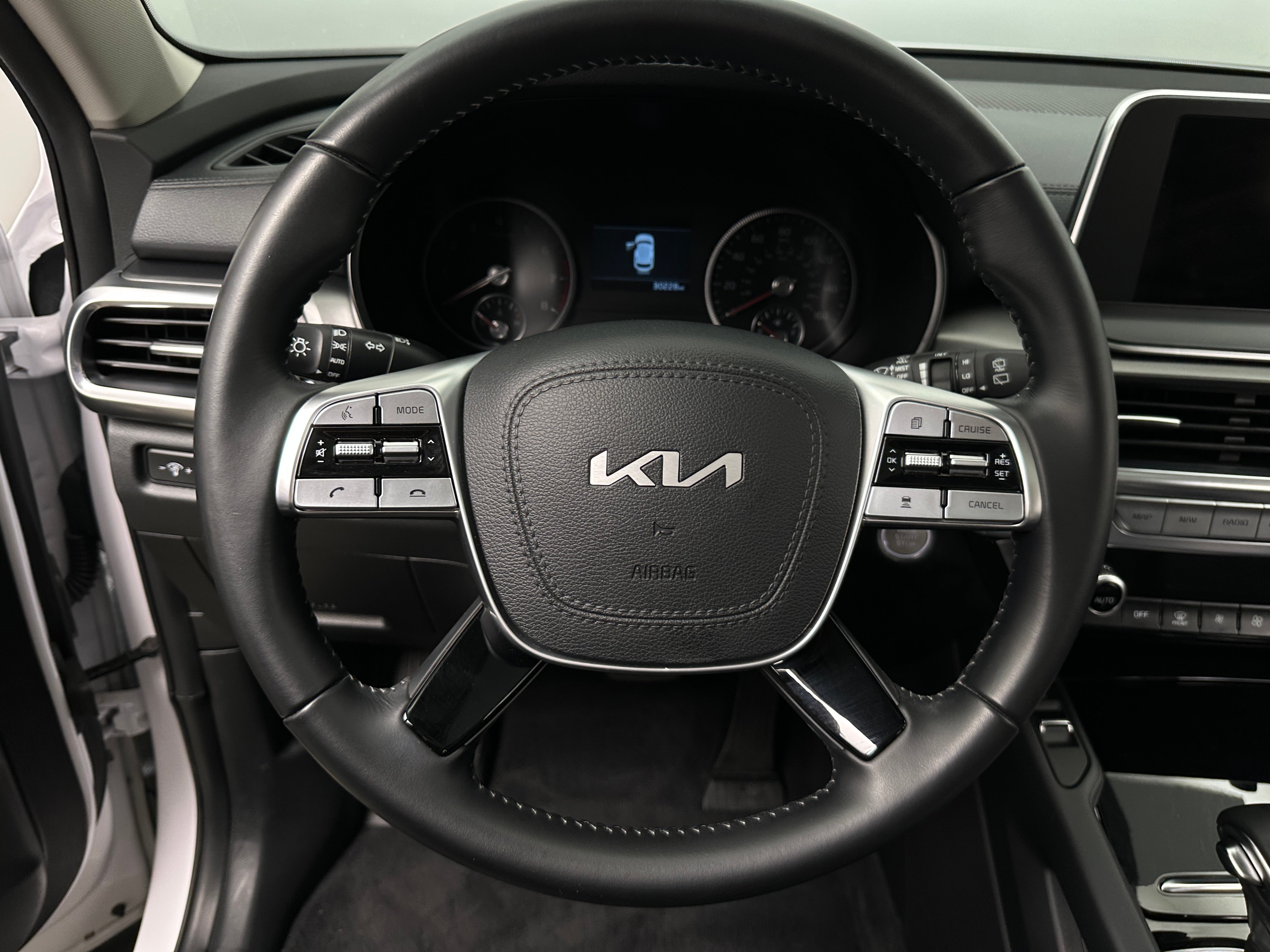 Thumbnail: 2022 Kia Telluride - 4