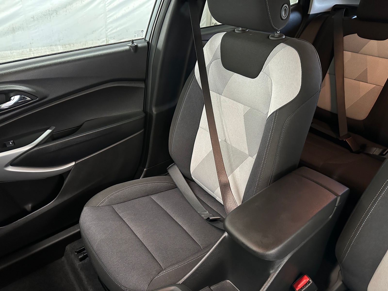 Thumbnail: 2024 Chevrolet Trax - 2
