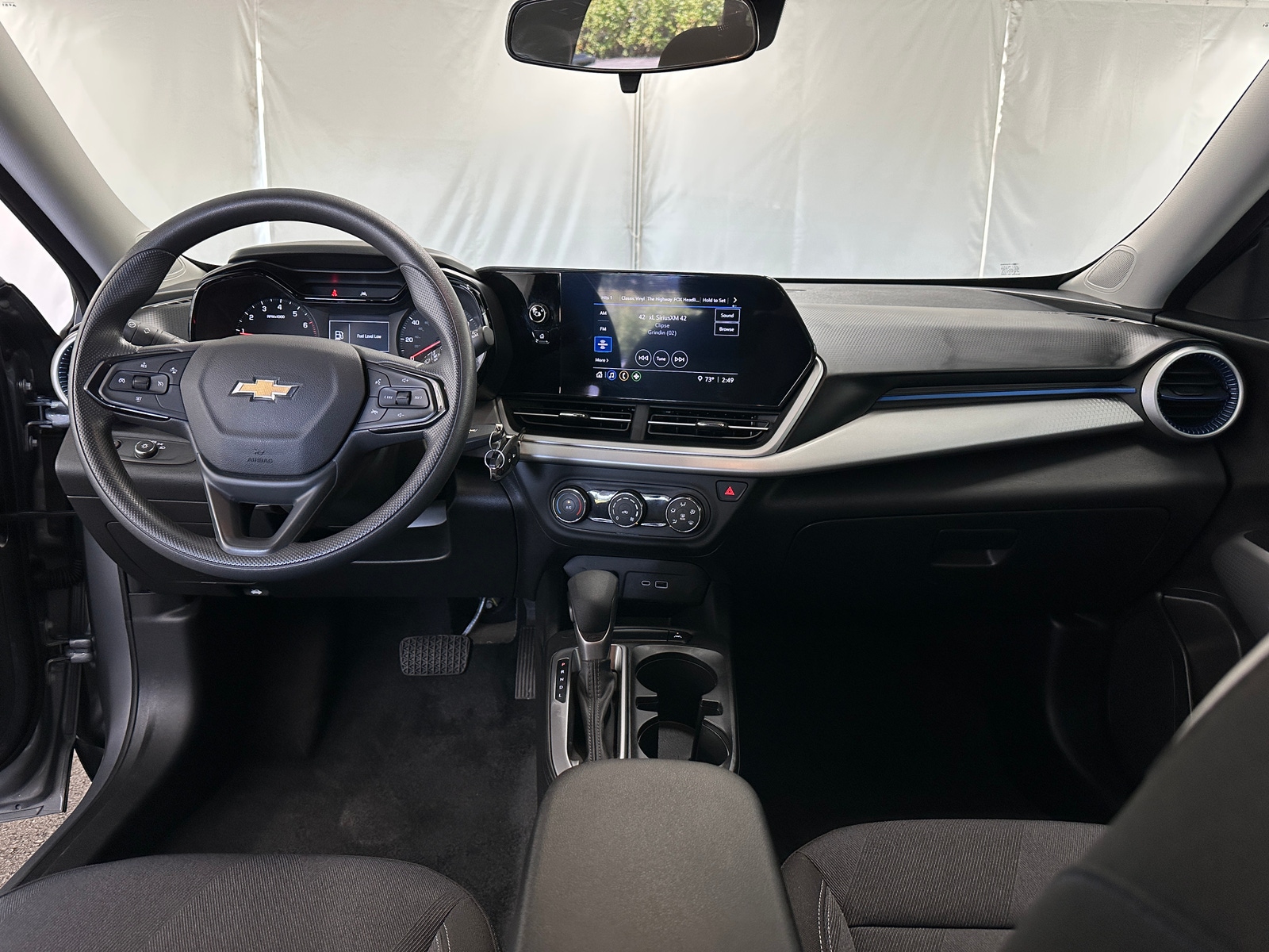 Thumbnail: 2024 Chevrolet Trax - 3