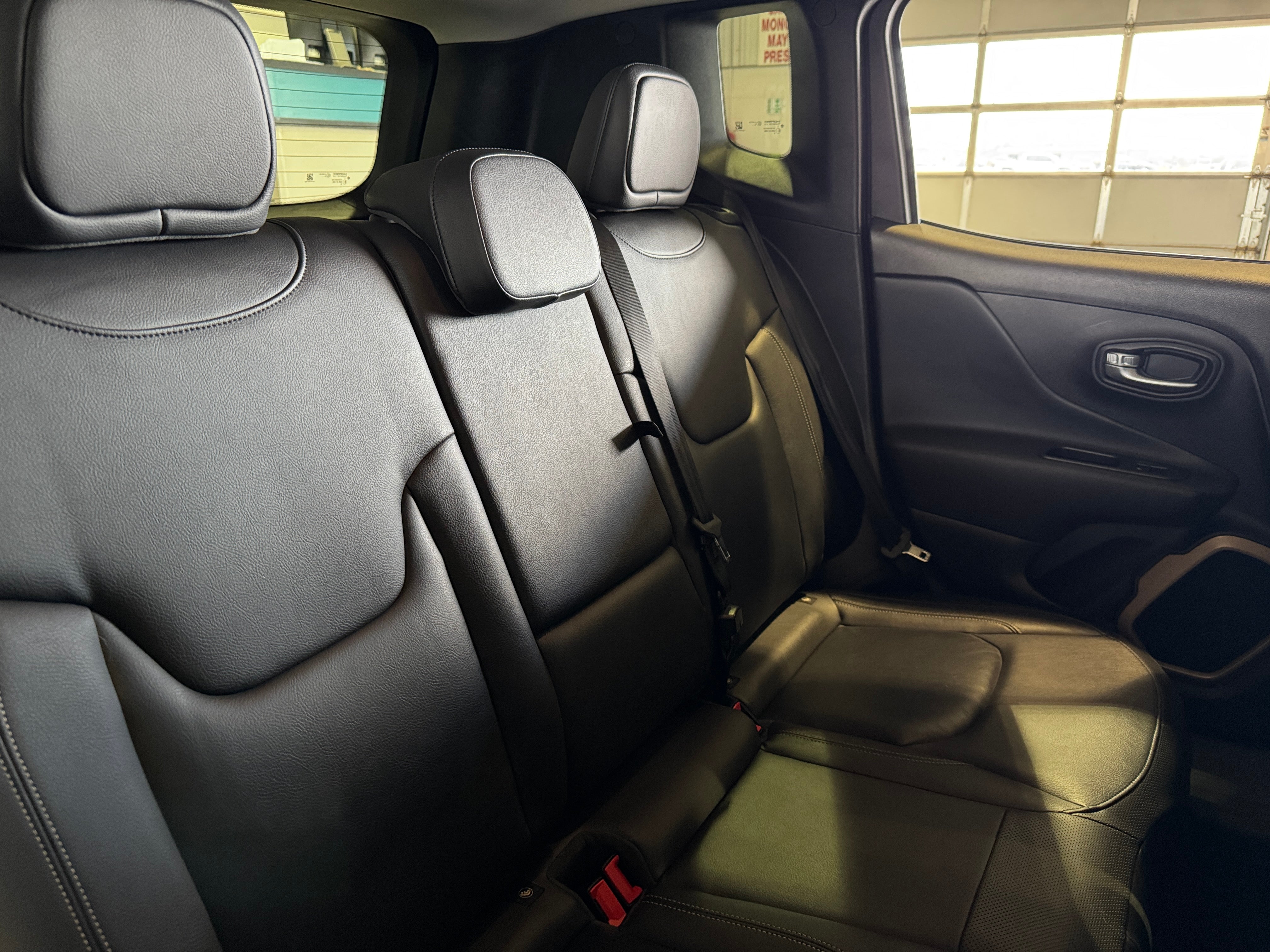 2017 Jeep Renegade Limited 5