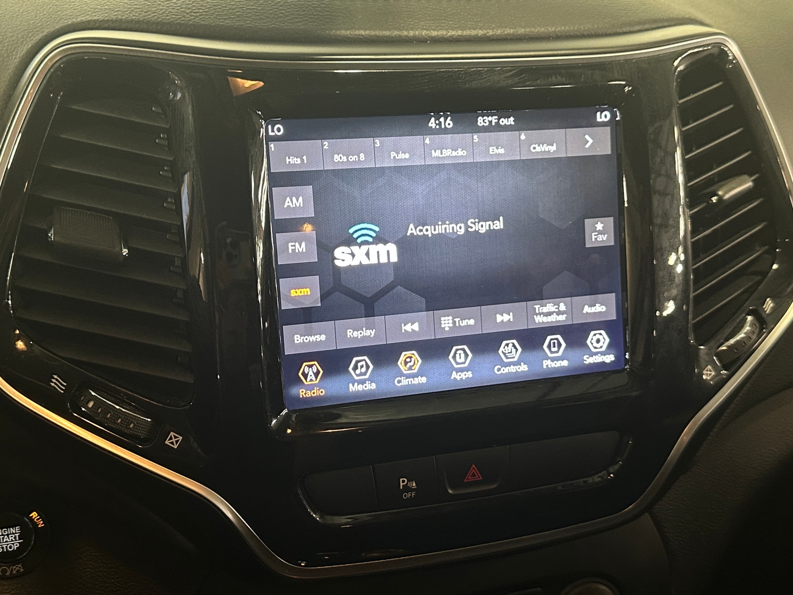 Thumbnail: 2019 Jeep Cherokee - 4