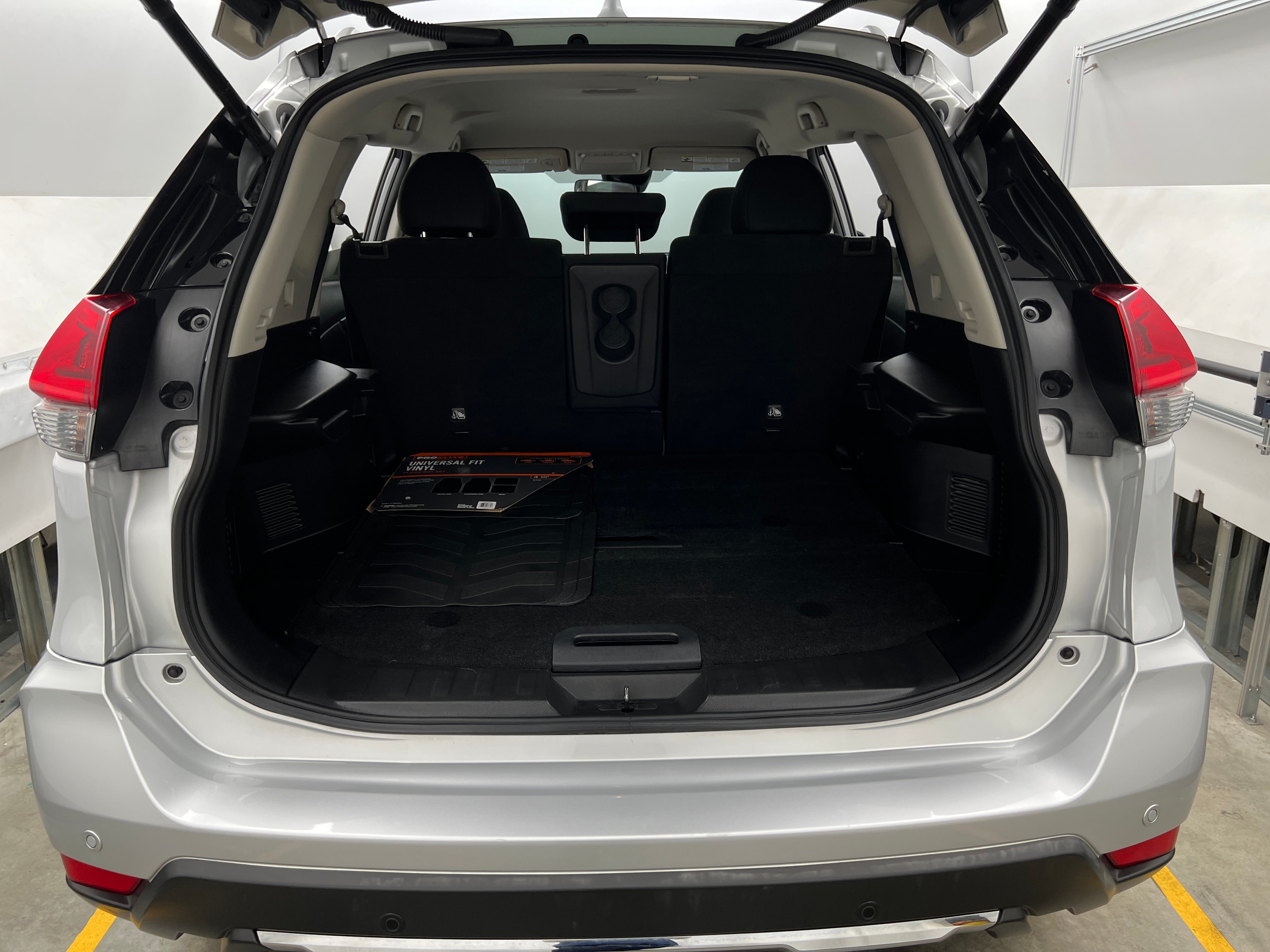 2020 Nissan Rogue SV 7