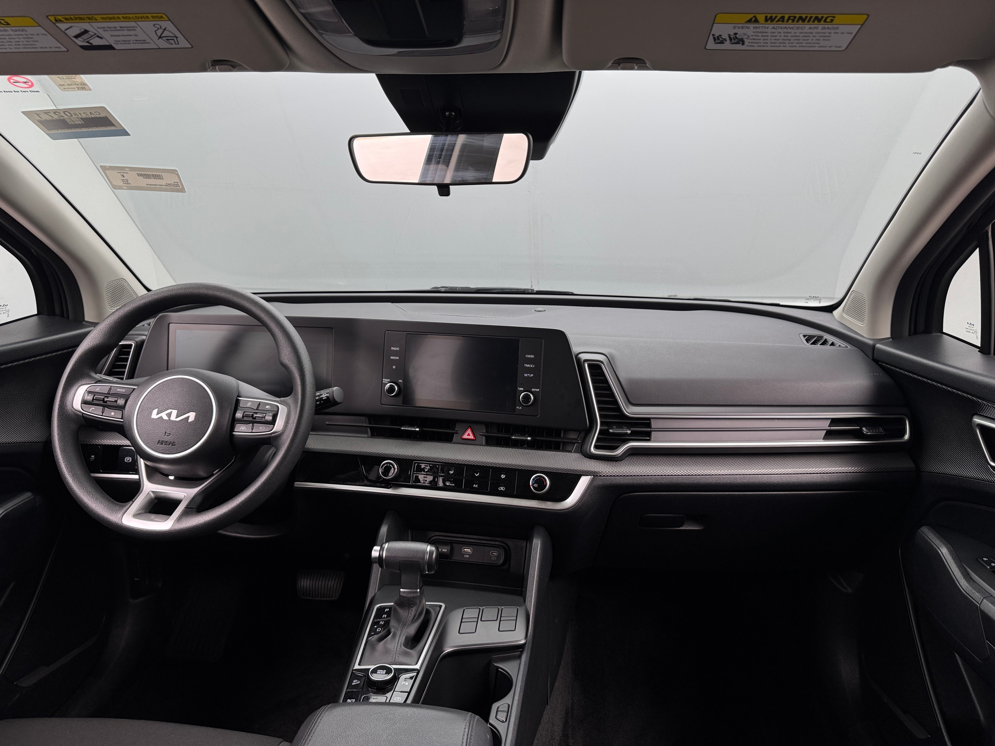 2024 Kia Sportage LX 3