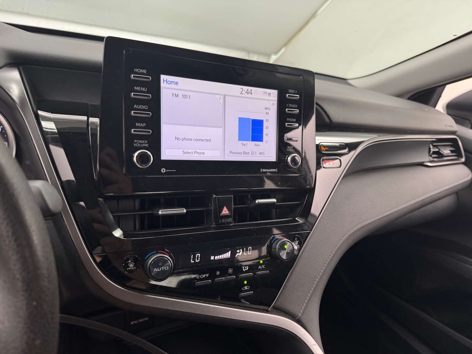 Thumbnail: 2023 Toyota Camry - 4